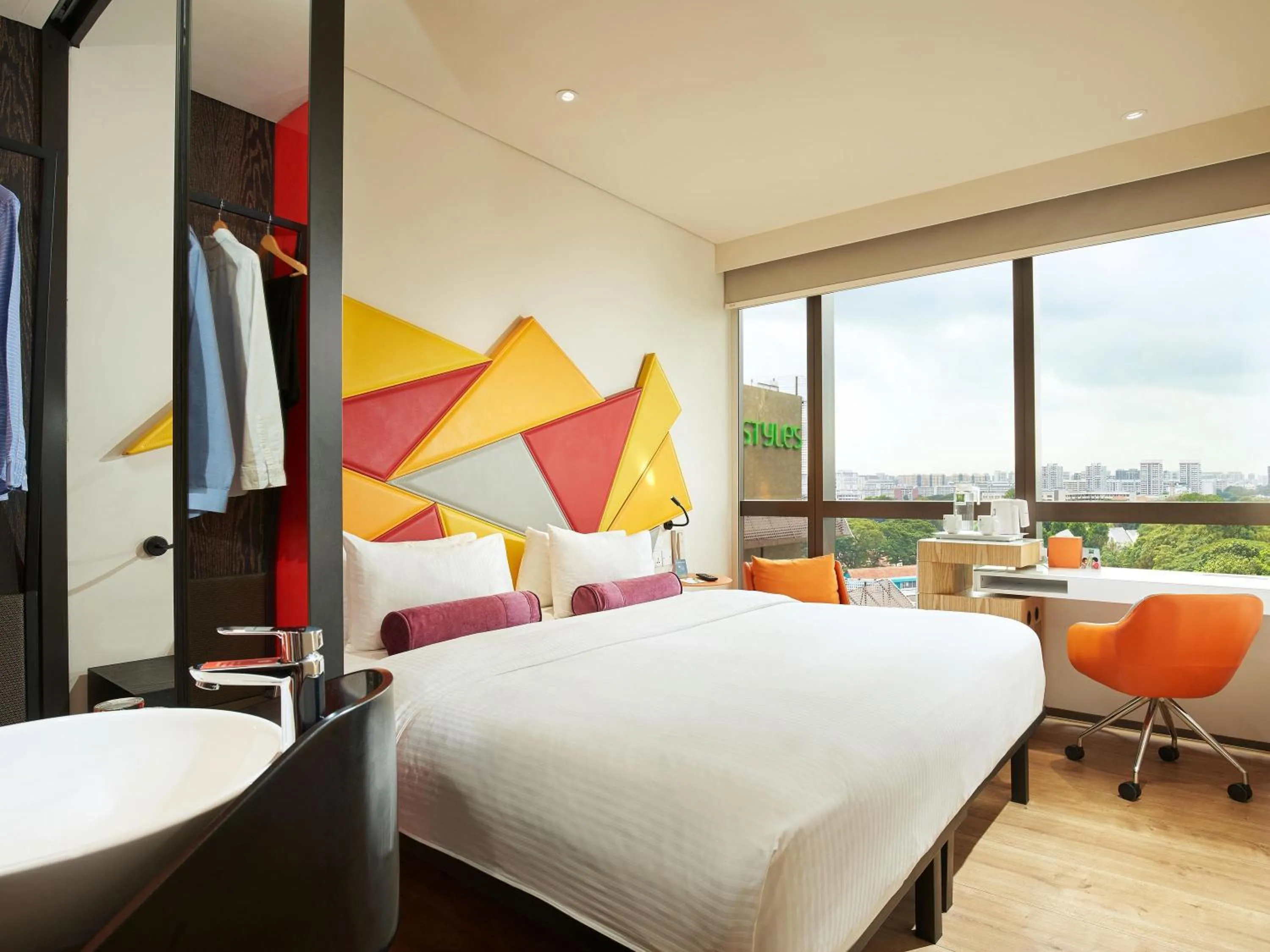 Bedroom, Bed in Ibis Styles Singapore On Macpherson