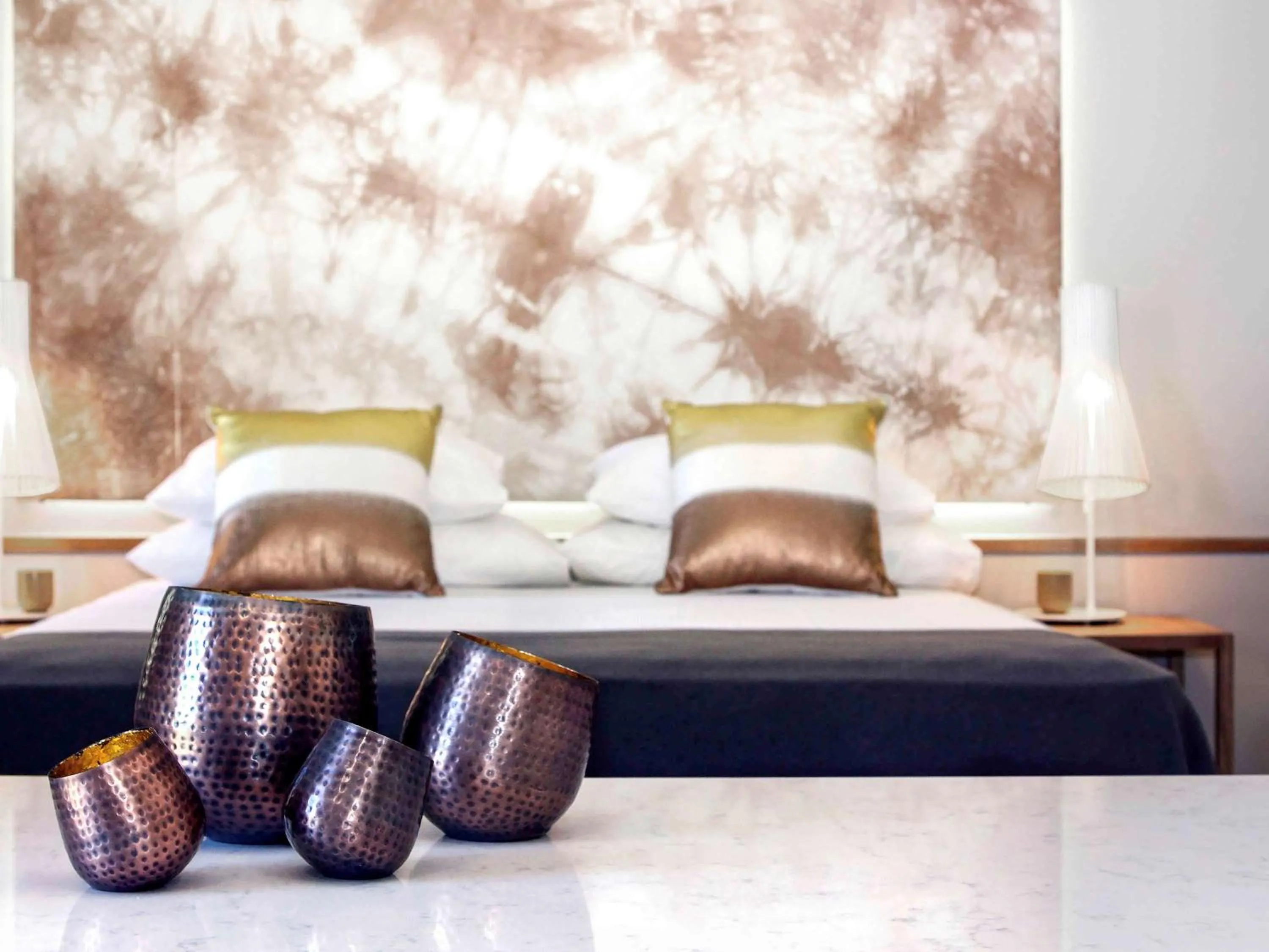 Photo of the whole room, Bed in Elements Of Byron