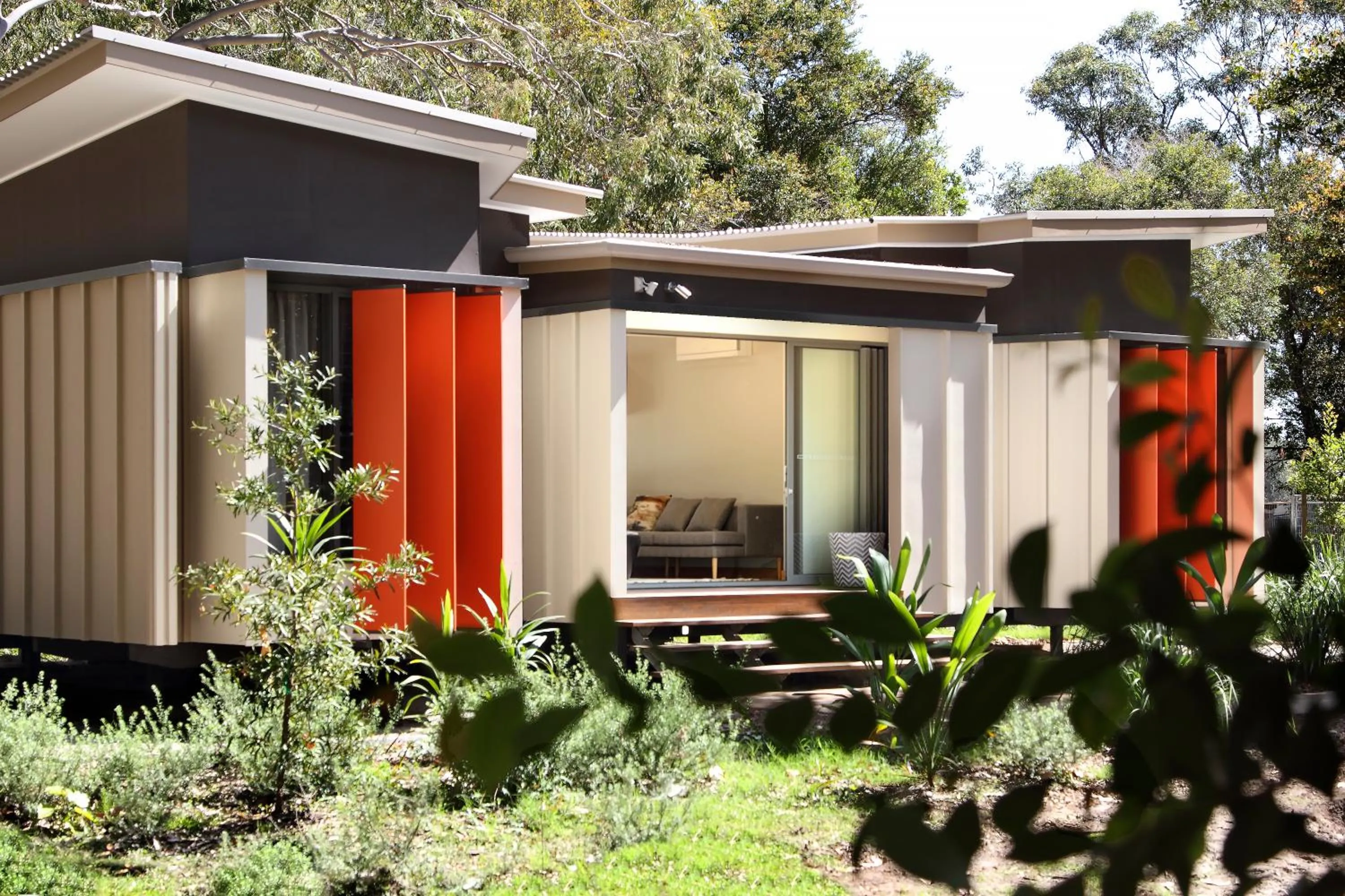 Garden view in Elements Of Byron