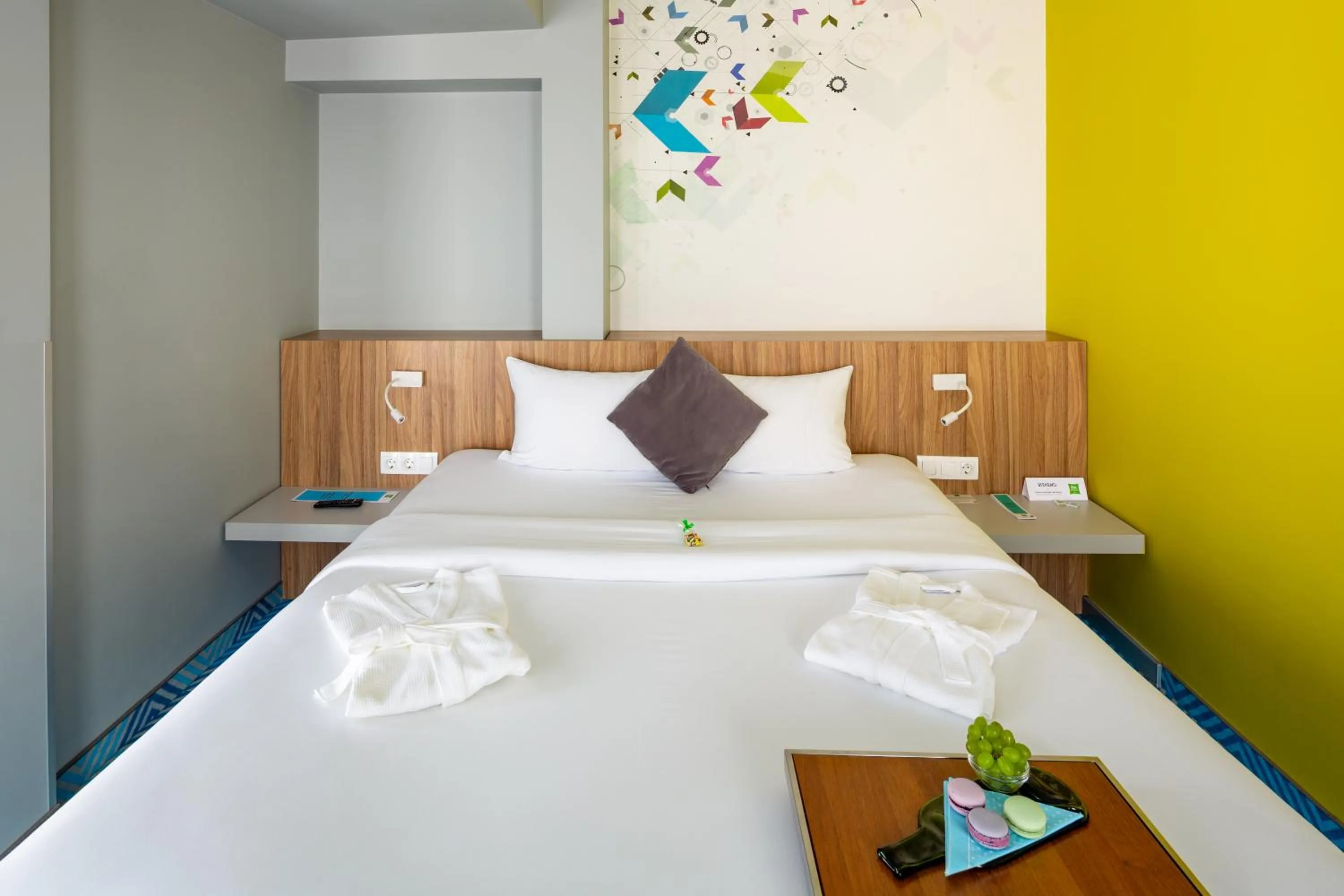 Bed in Ibis Styles Lviv Center