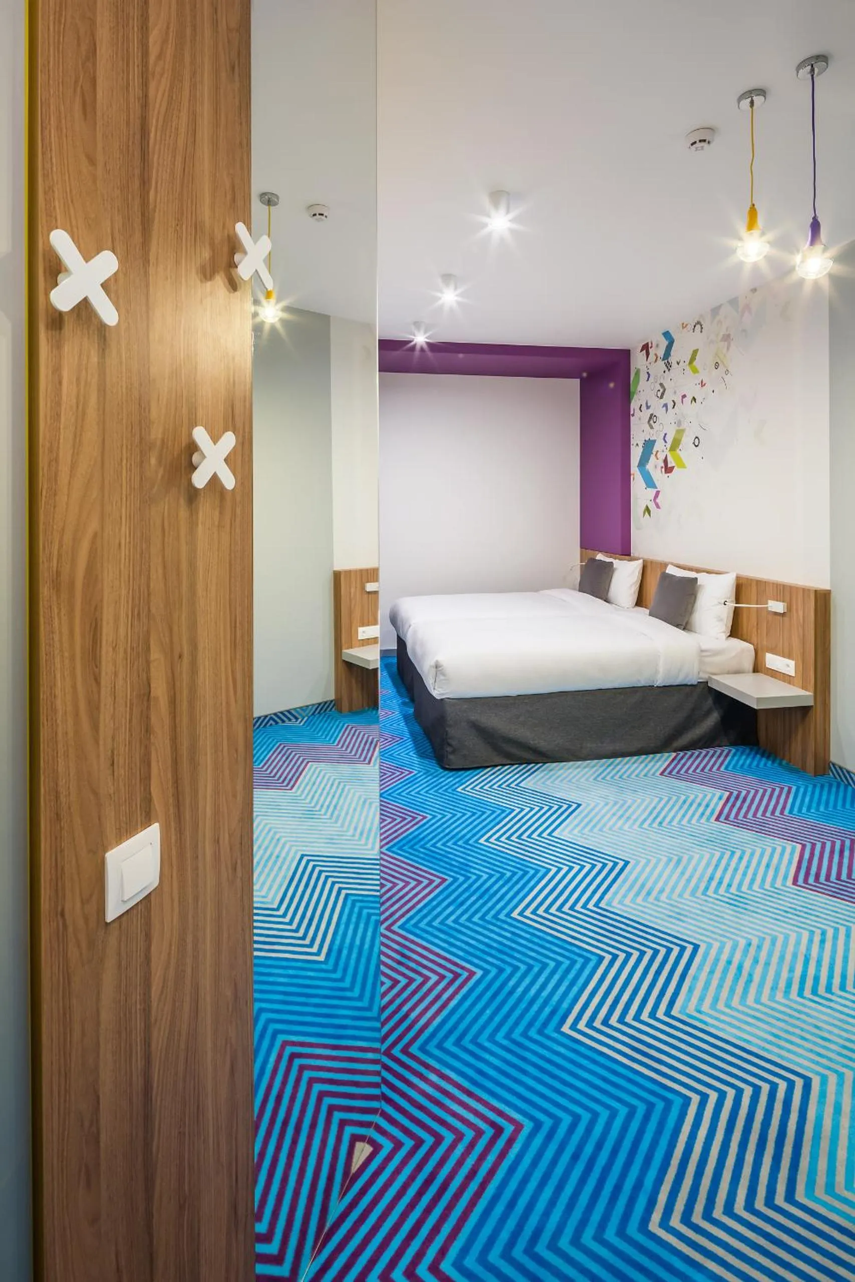 Photo of the whole room, Bed in Ibis Styles Lviv Center