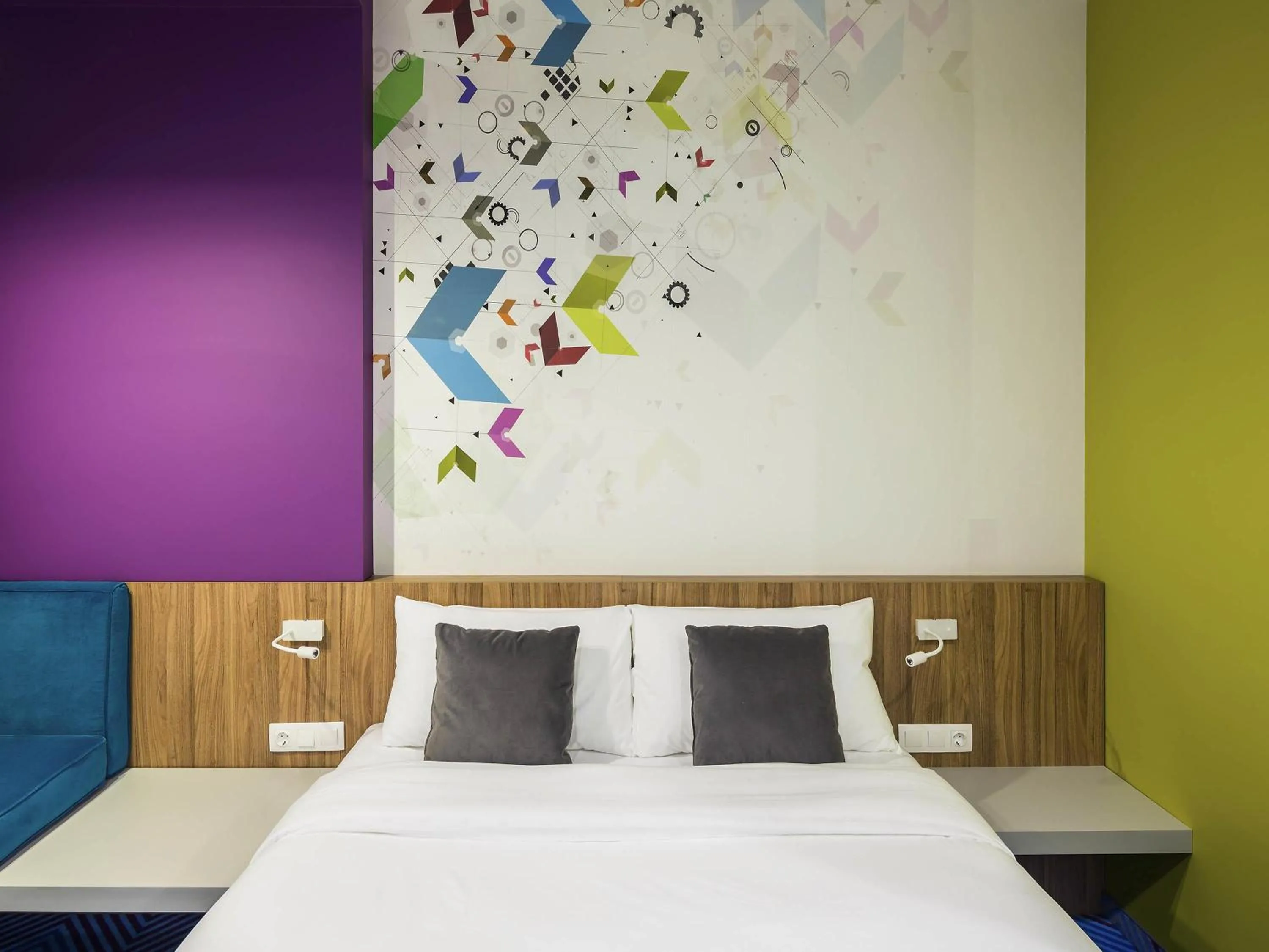 Bedroom, Bed in Ibis Styles Lviv Center