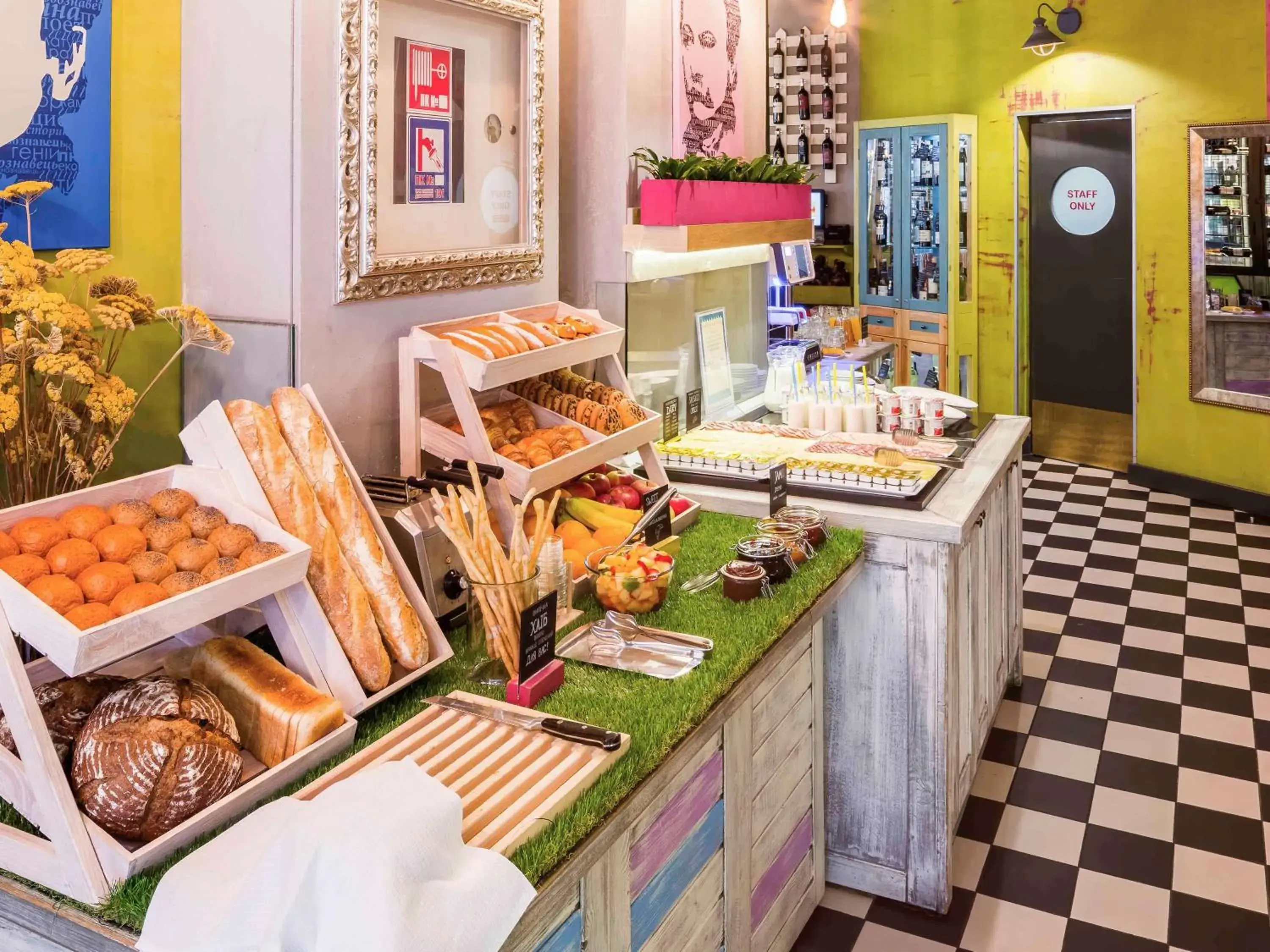 Restaurant/places to eat in Ibis Styles Lviv Center Restaurant/places to eat in Ibis Styles Lviv Center