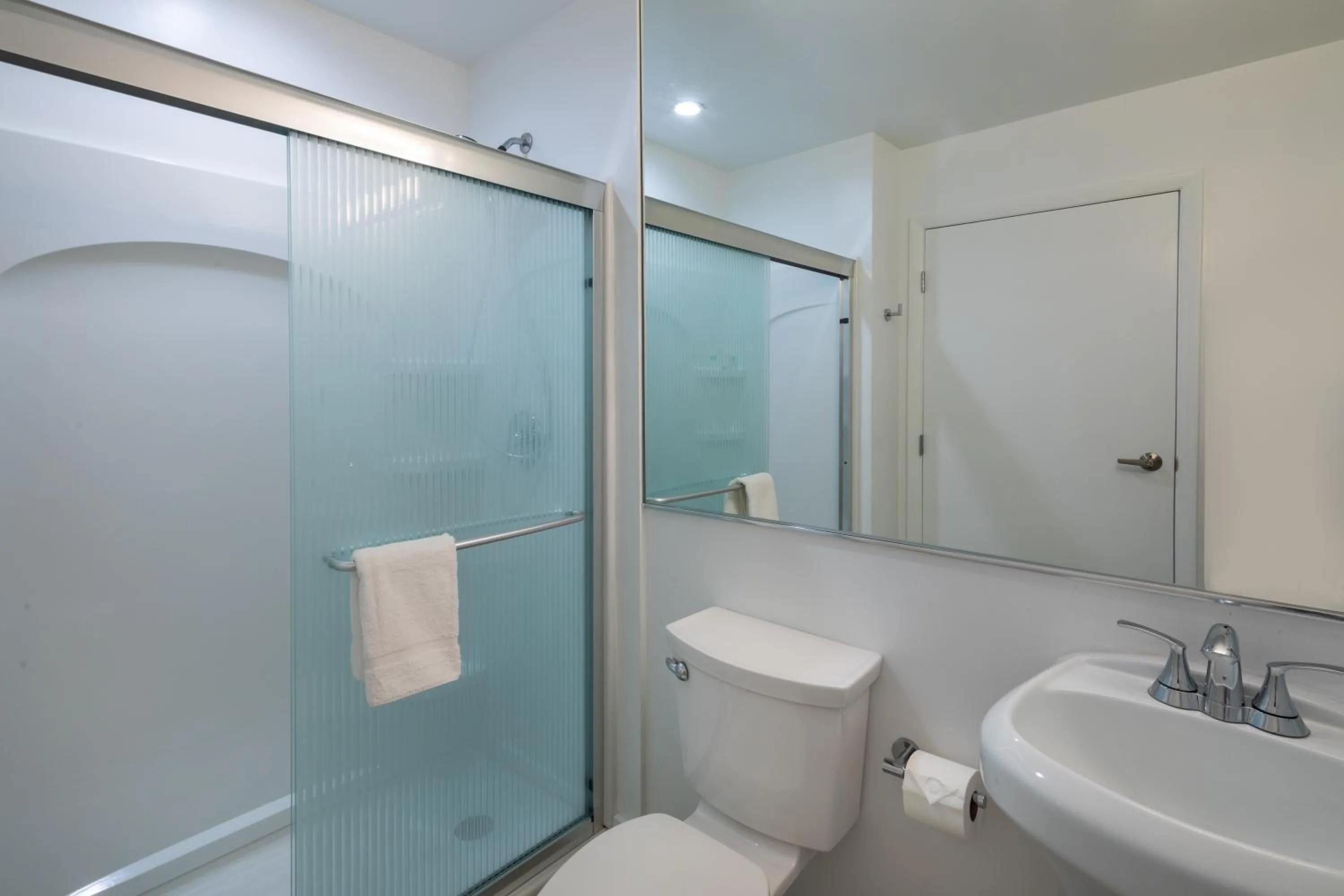 Bathroom in President Hotel Villa