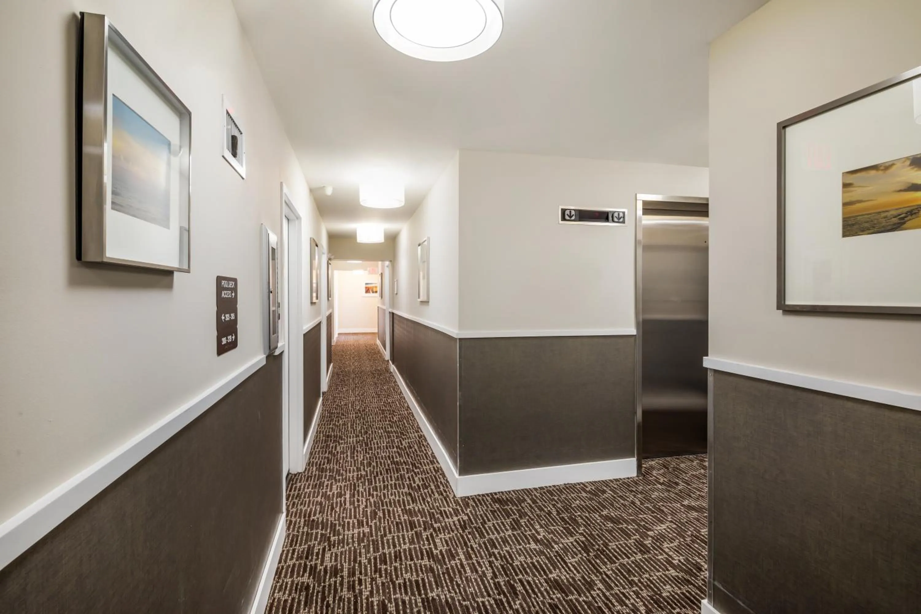 Property building in President Hotel Villa