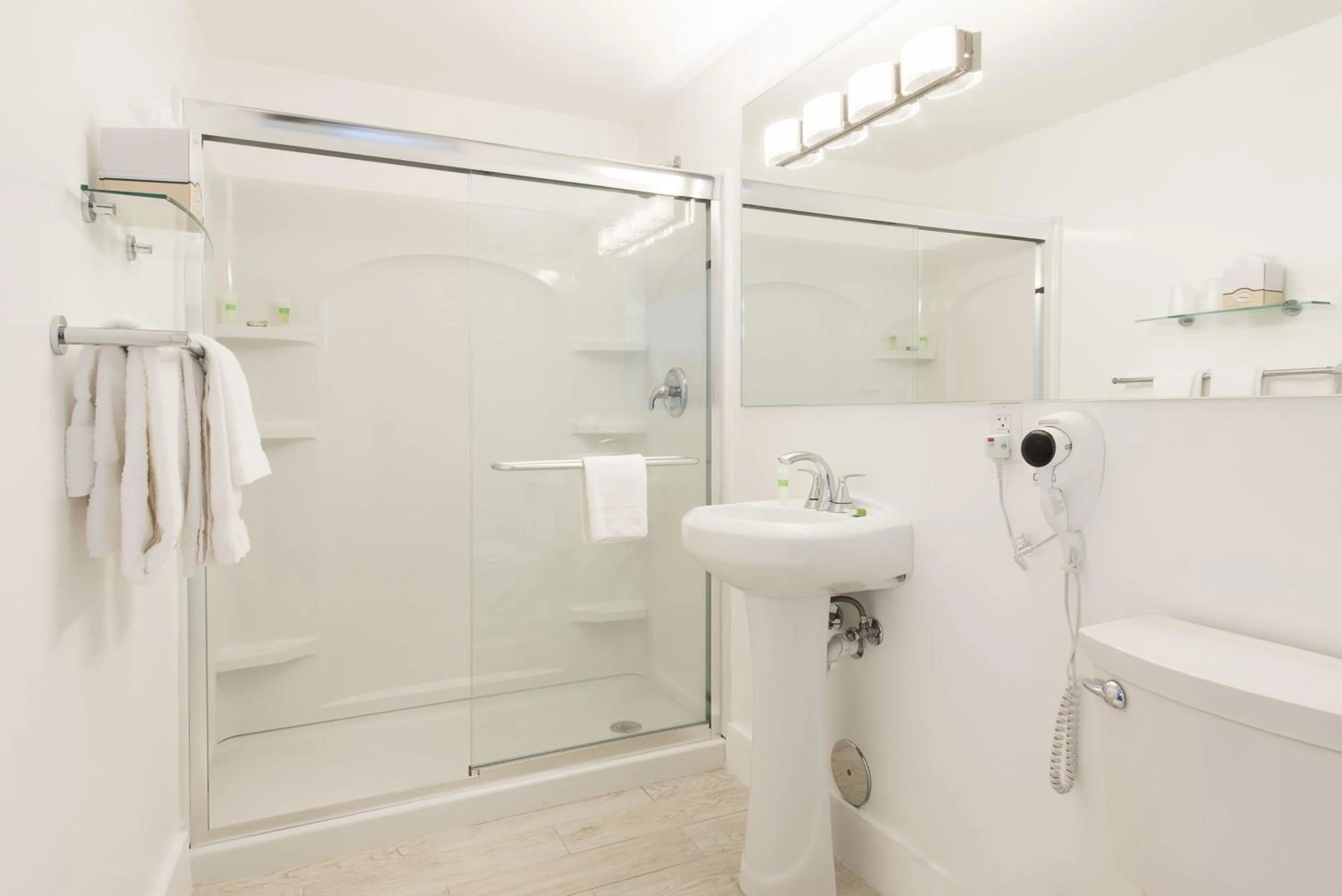 Bathroom in President Hotel Villa