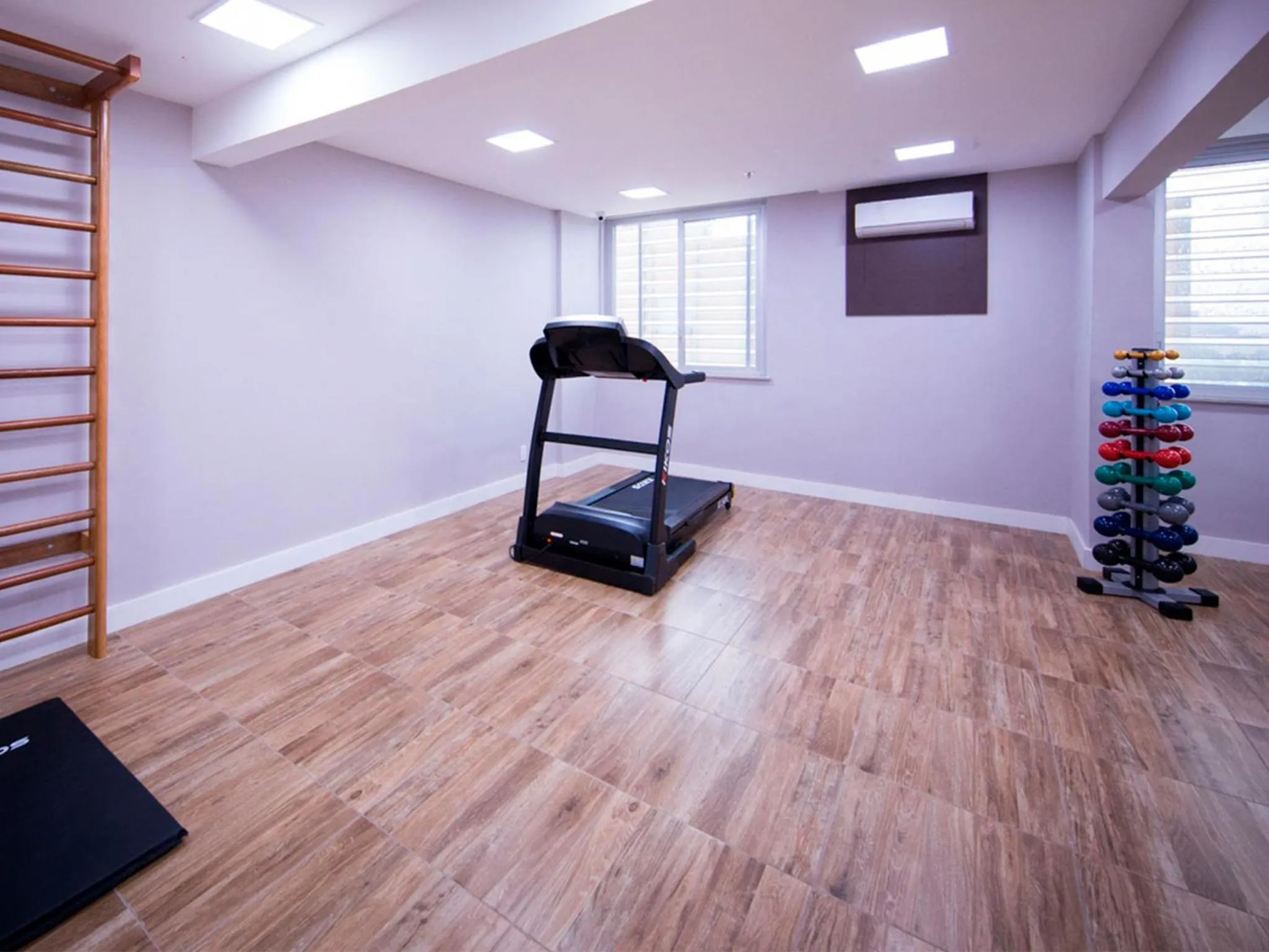 Fitness centre/facilities in Vila Business Hotel