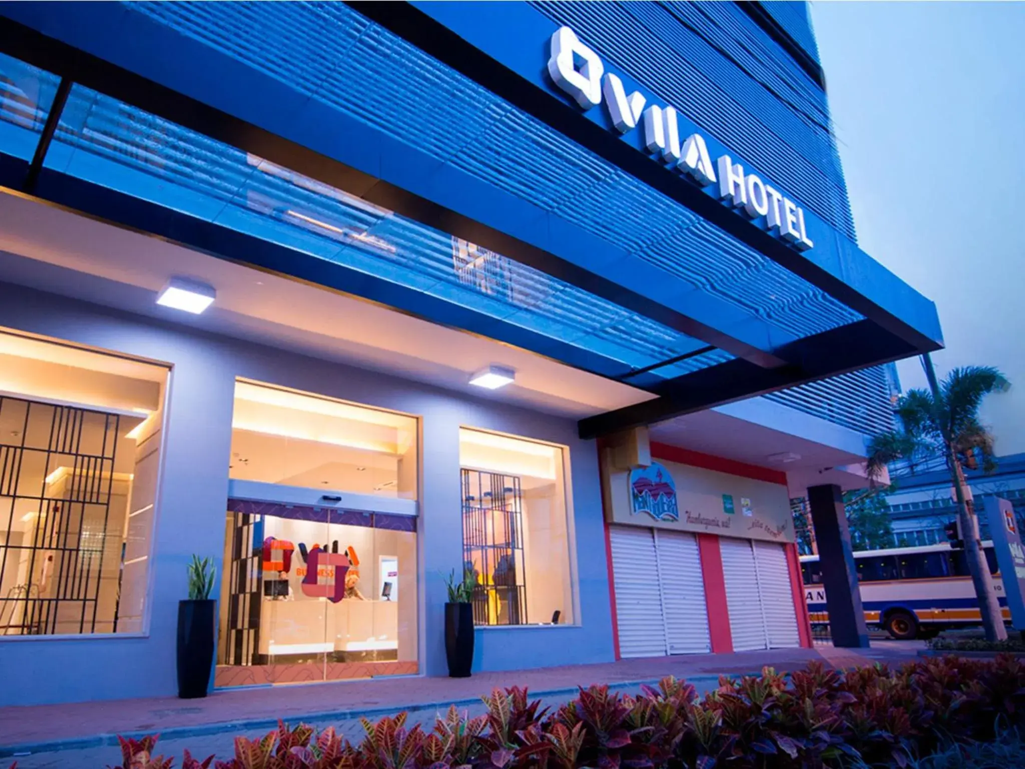Facade/entrance in Vila Business Hotel Facade/entrance in Vila Business Hotel