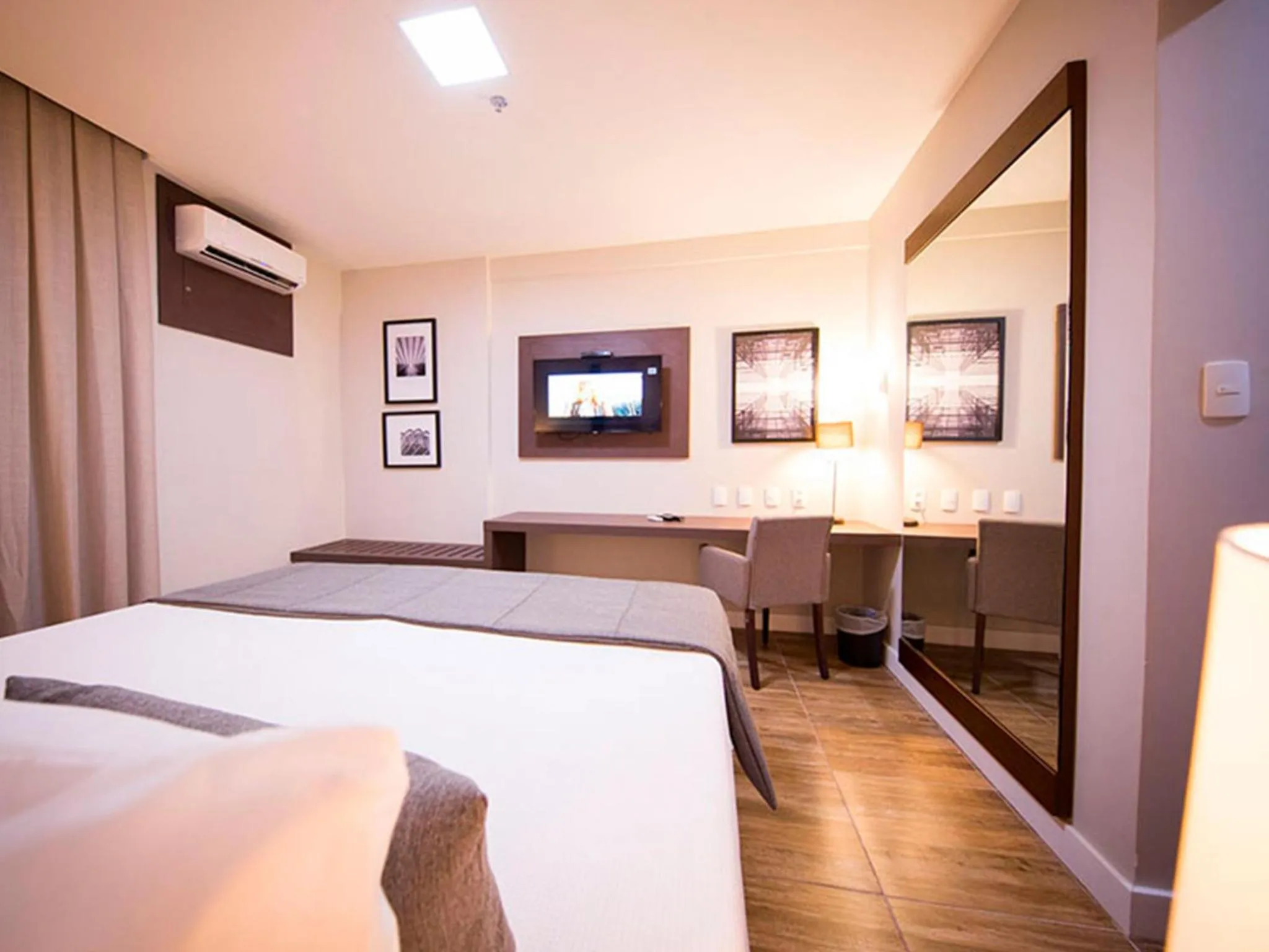 Bed in Vila Business Hotel