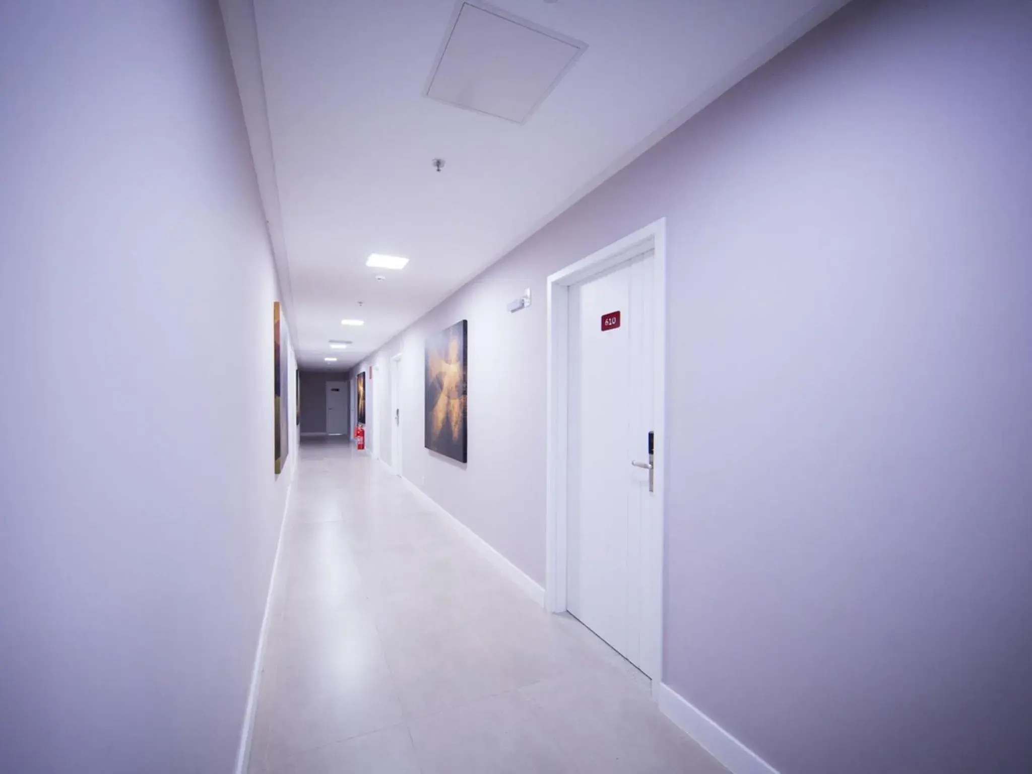 Property building in Vila Business Hotel Property building in Vila Business Hotel