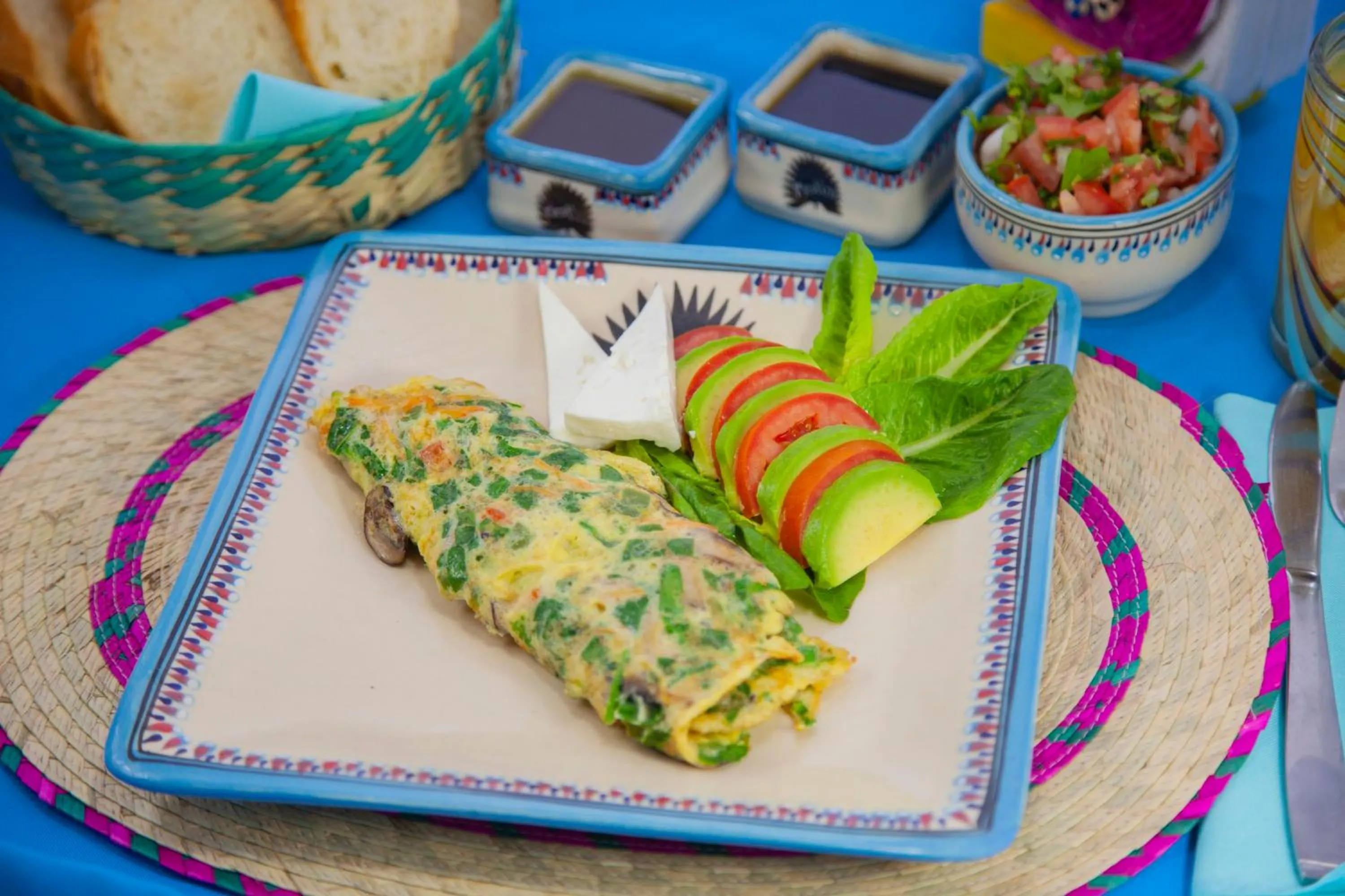 American breakfast in Mestizo Gallery