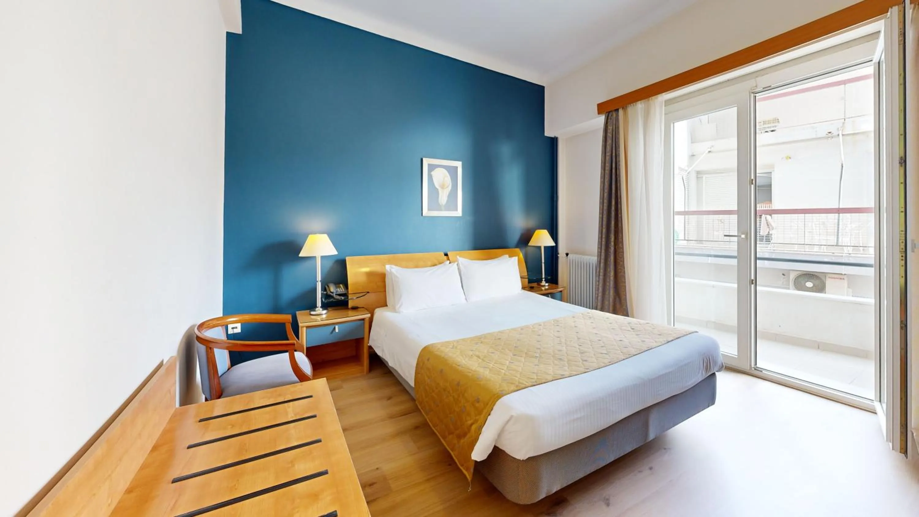 Bedroom, Bed in Lucy Hotel