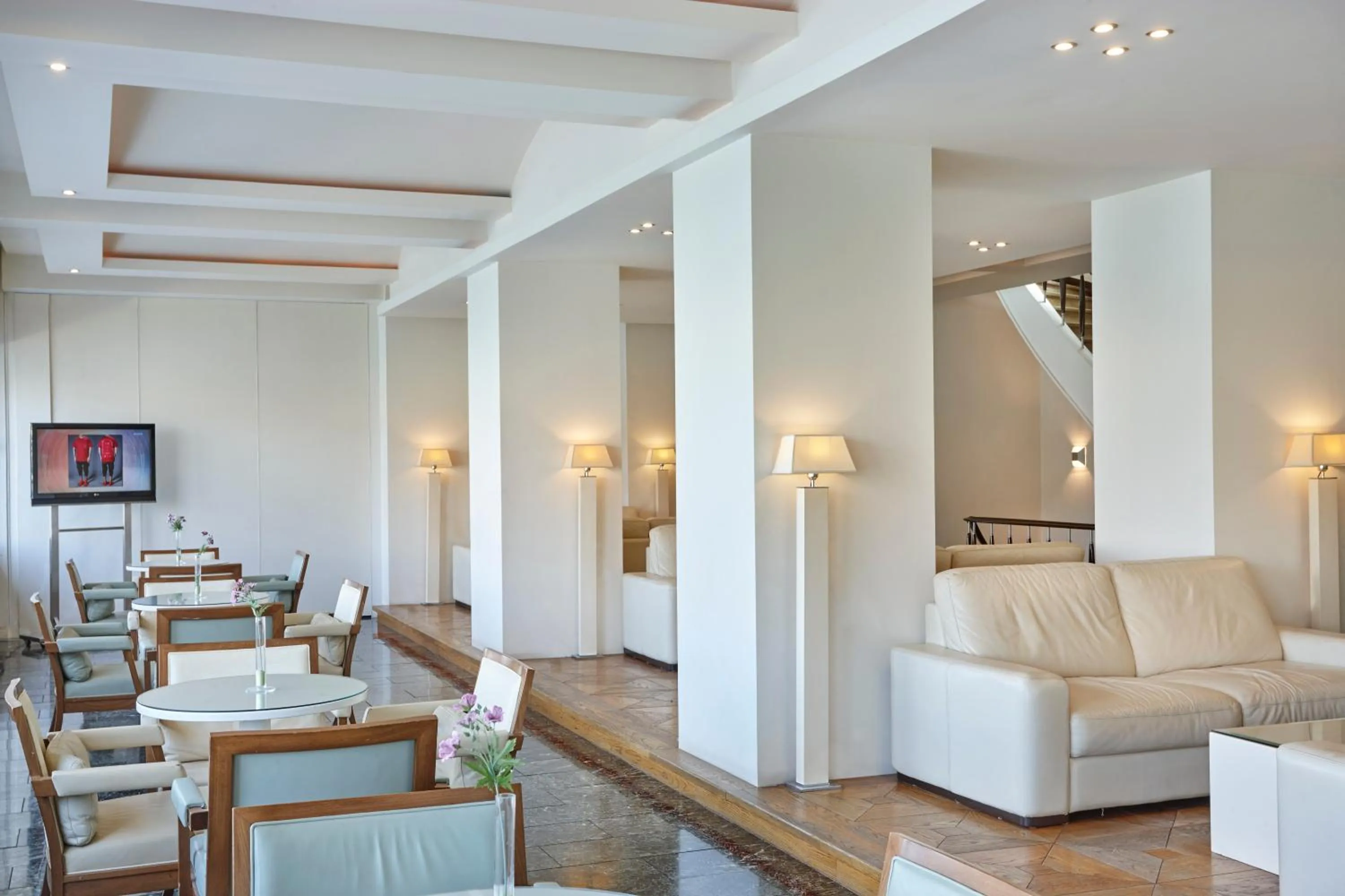 Communal lounge/ TV room in Lucy Hotel