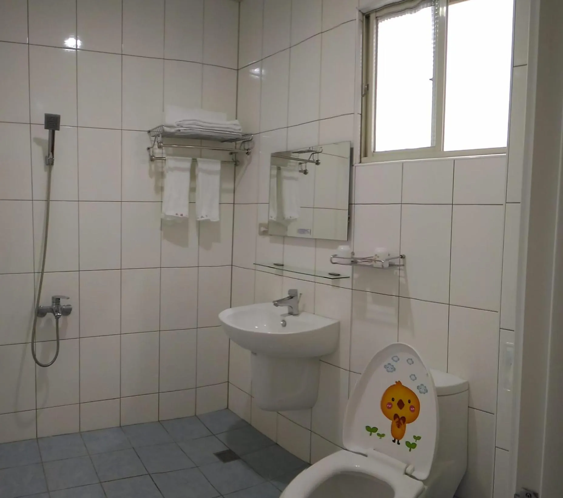 Bathroom in Wooden Man Homestay
