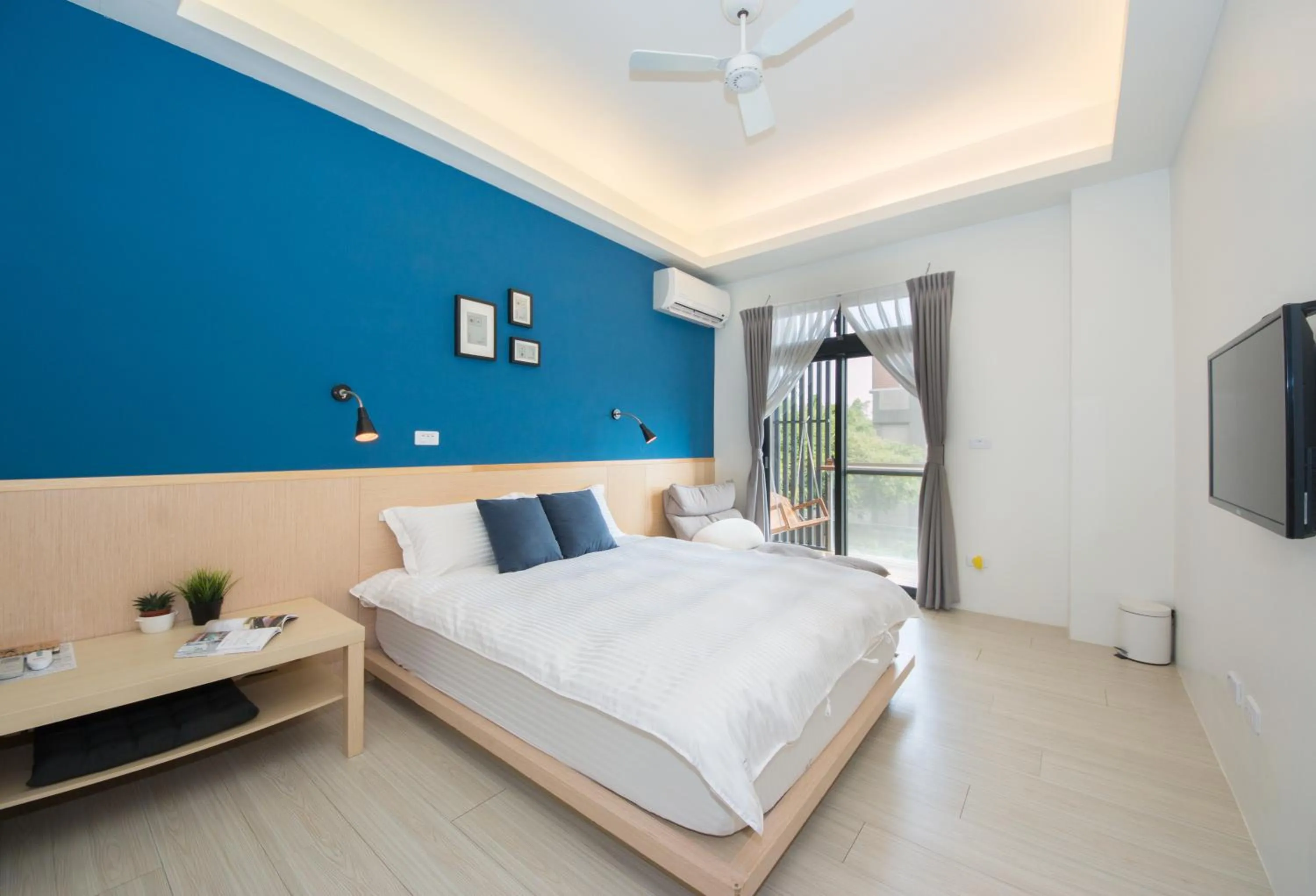 Photo of the whole room, Bed in 極簡旅行民宿 Simple Travel B&B