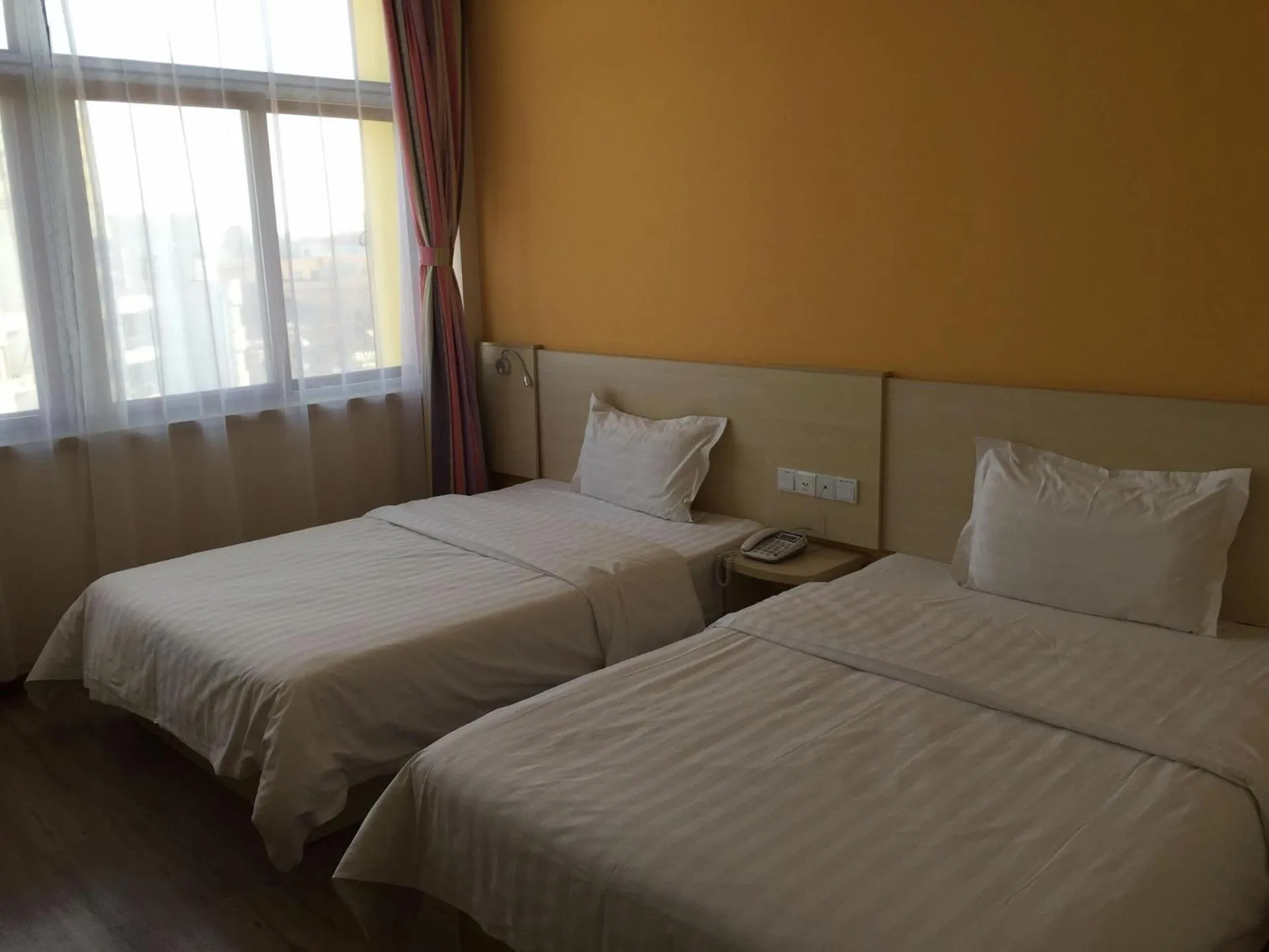 Bed in 7Days Inn Tangshan Haigang District Haicheng Road