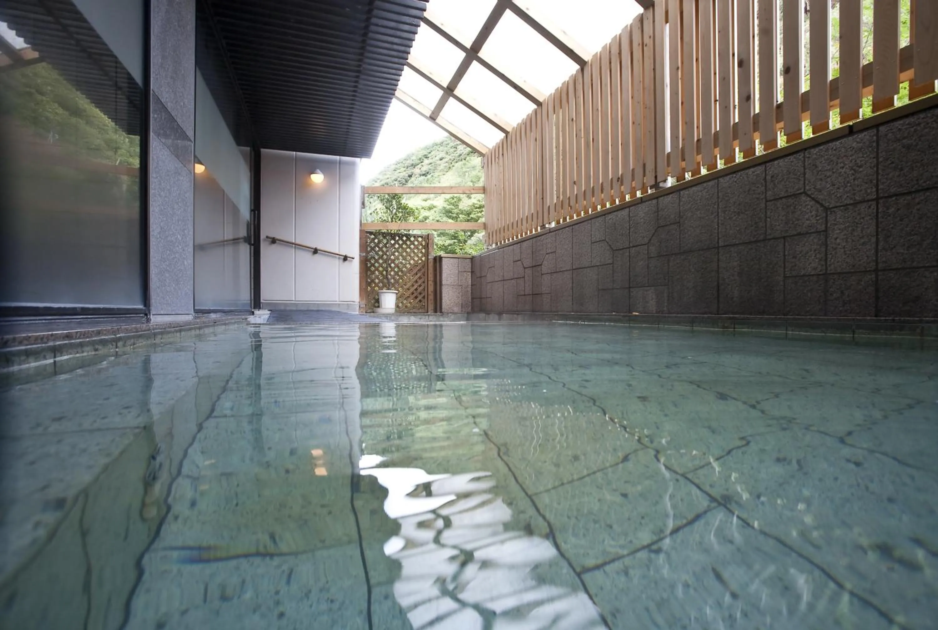 Hot Spring Bath in Minakami Hotel Juraku