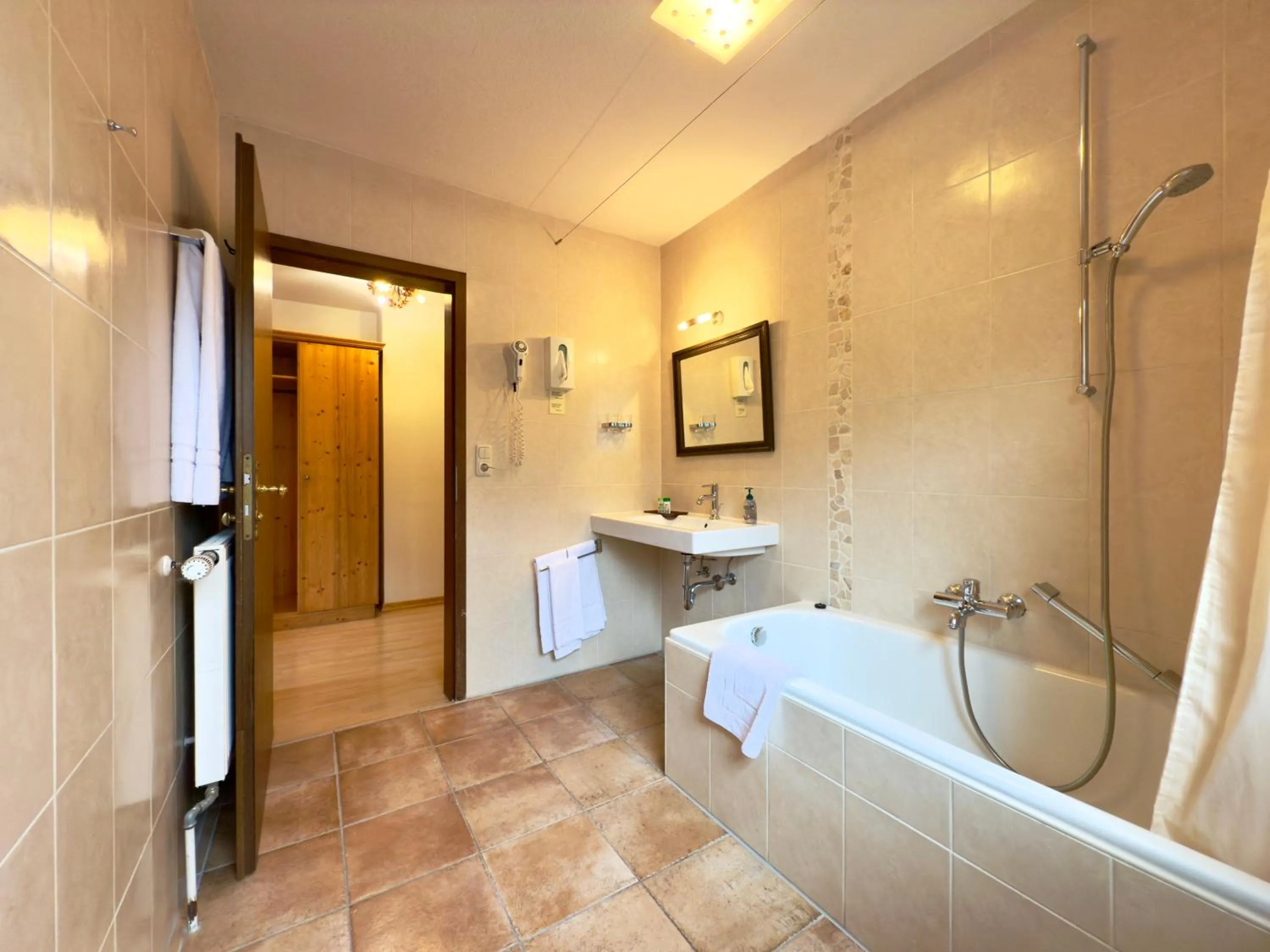 Bathroom in Hotel Forsthaus Oberau