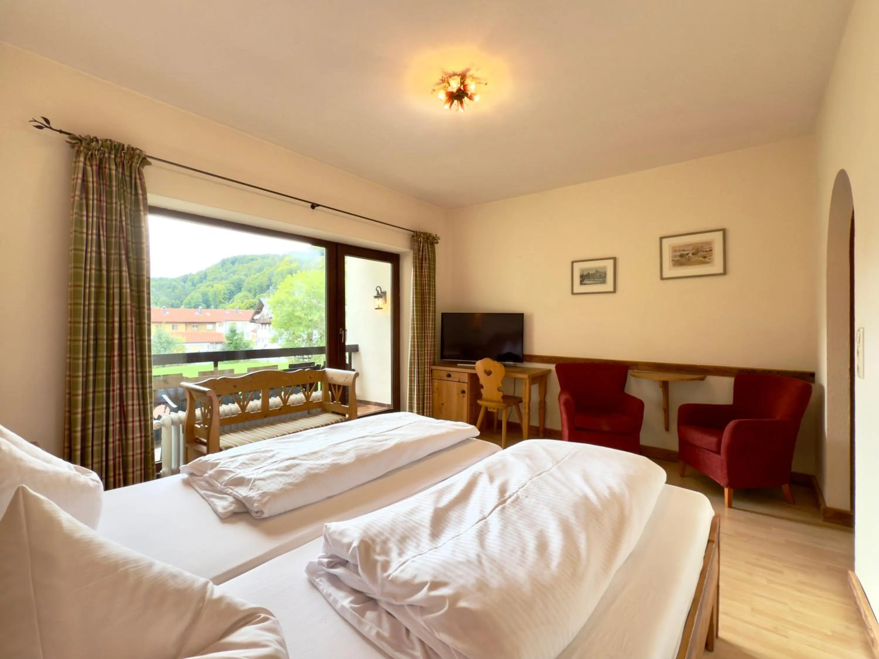 Bed in Hotel Forsthaus Oberau