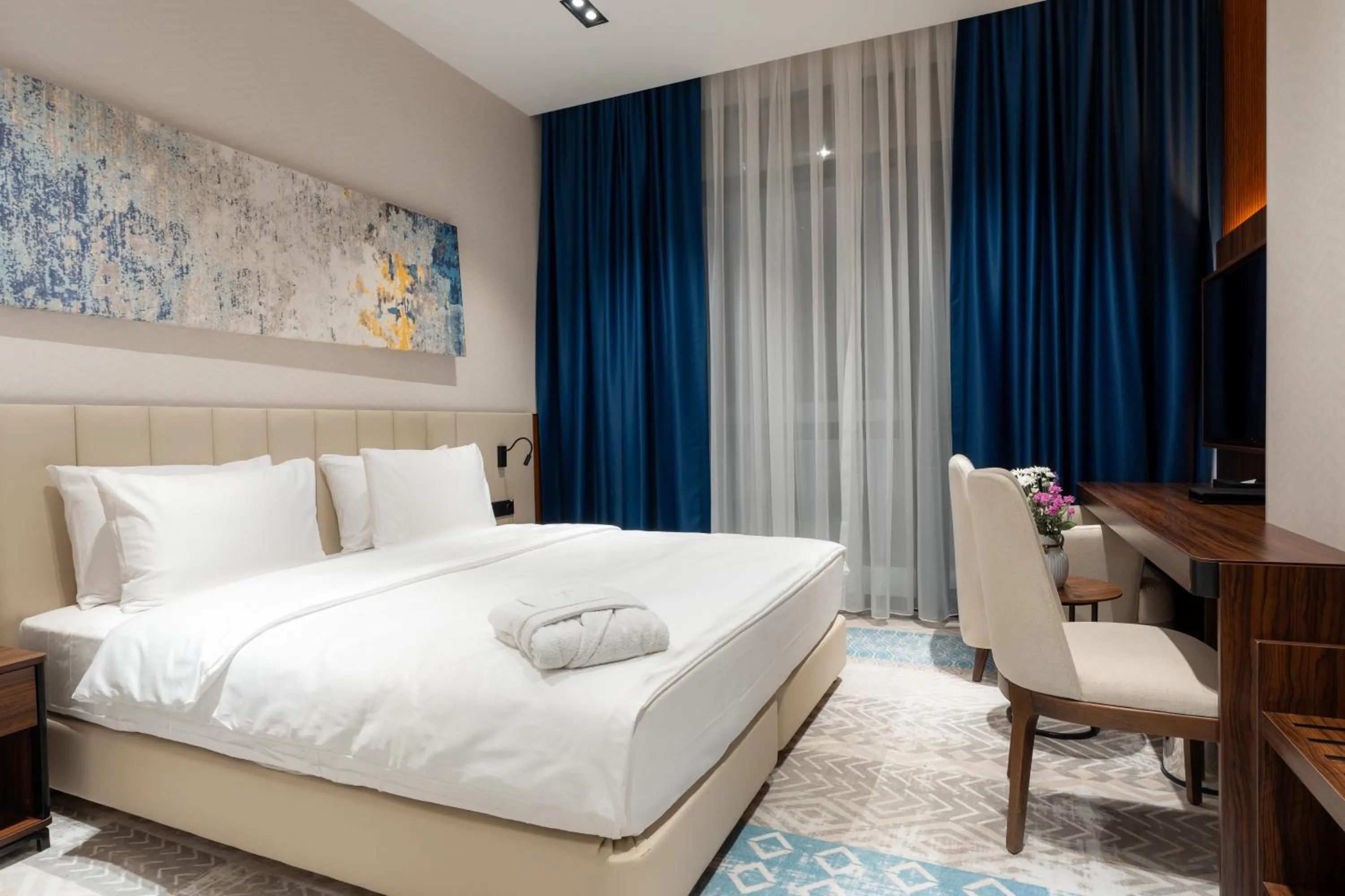 Superior King Room in Fergana Hotel Tashkent