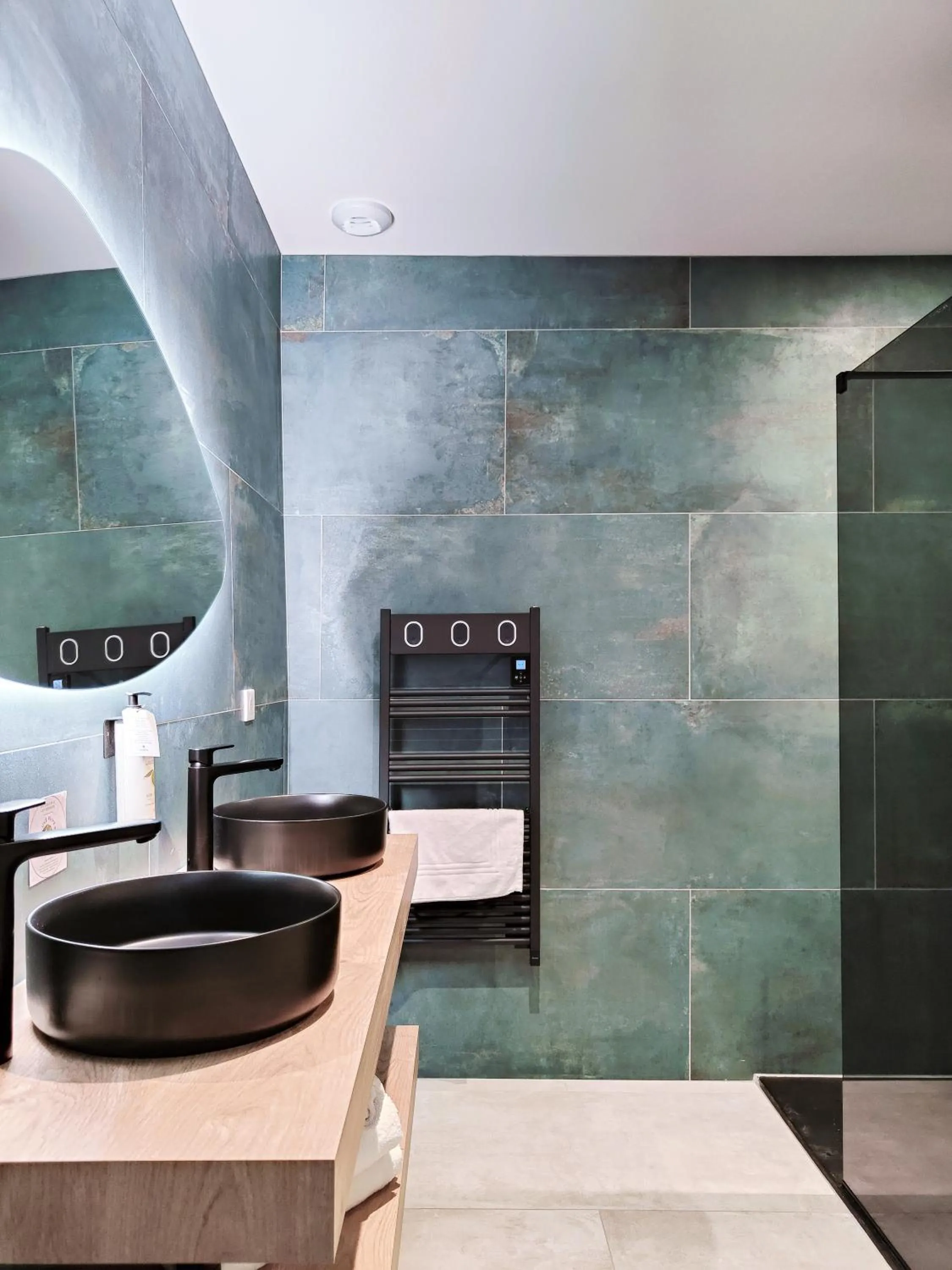 Bathroom in Clos Saint-Michel Resort & Spa