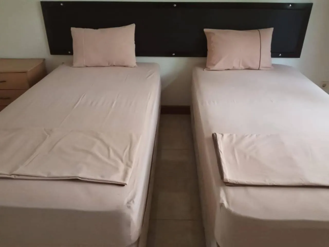 Bedroom, Bed in Villa Tjokro