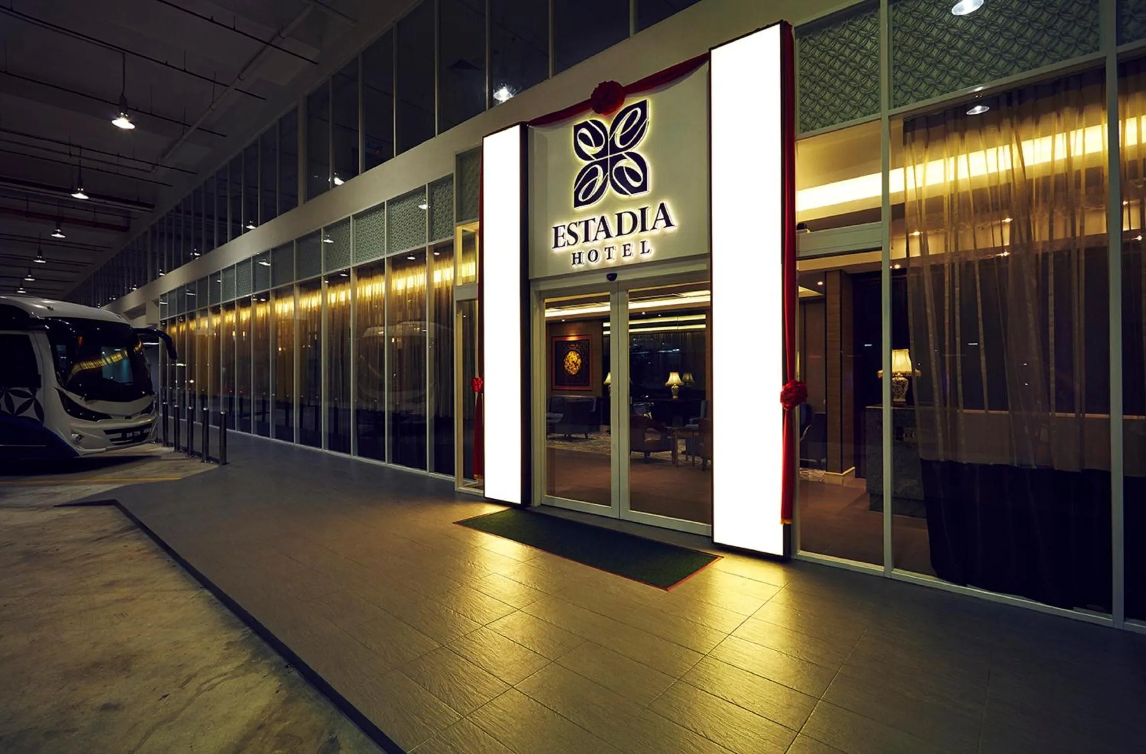 Property building in Estadia Hotel