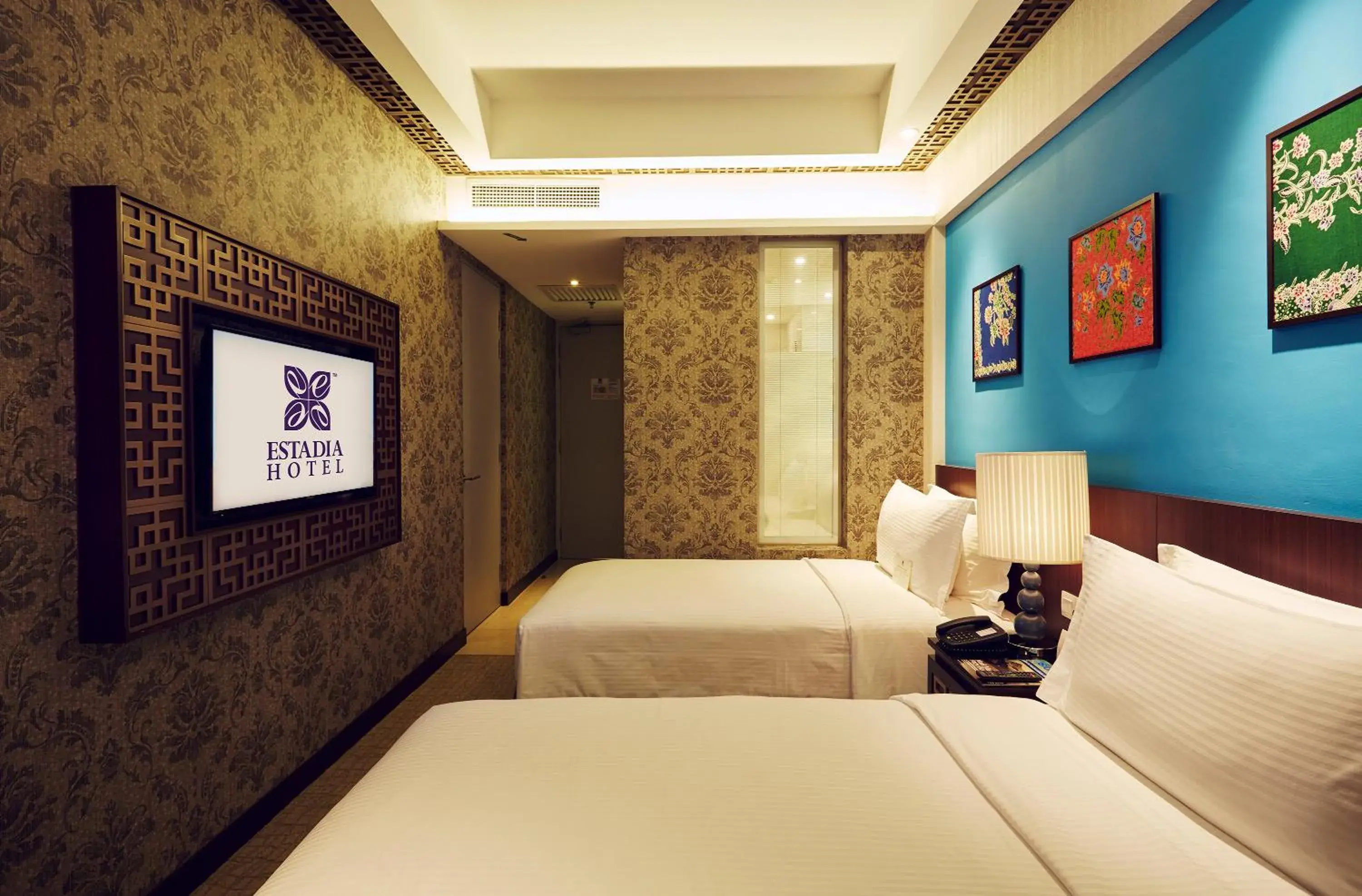 Deluxe Twin Room in Estadia Hotel Deluxe Twin Room in Estadia Hotel