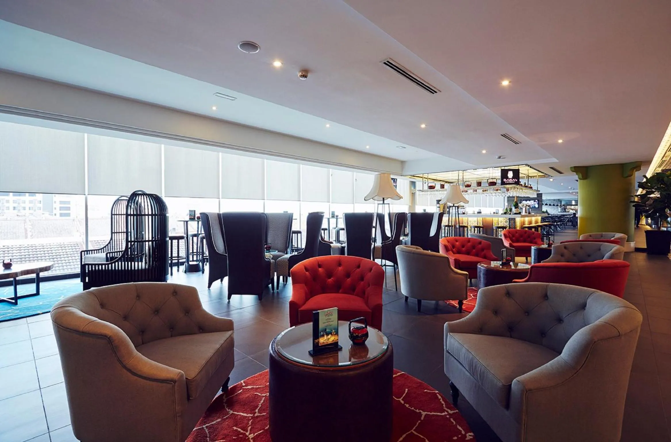 Restaurant/places to eat in Estadia Hotel