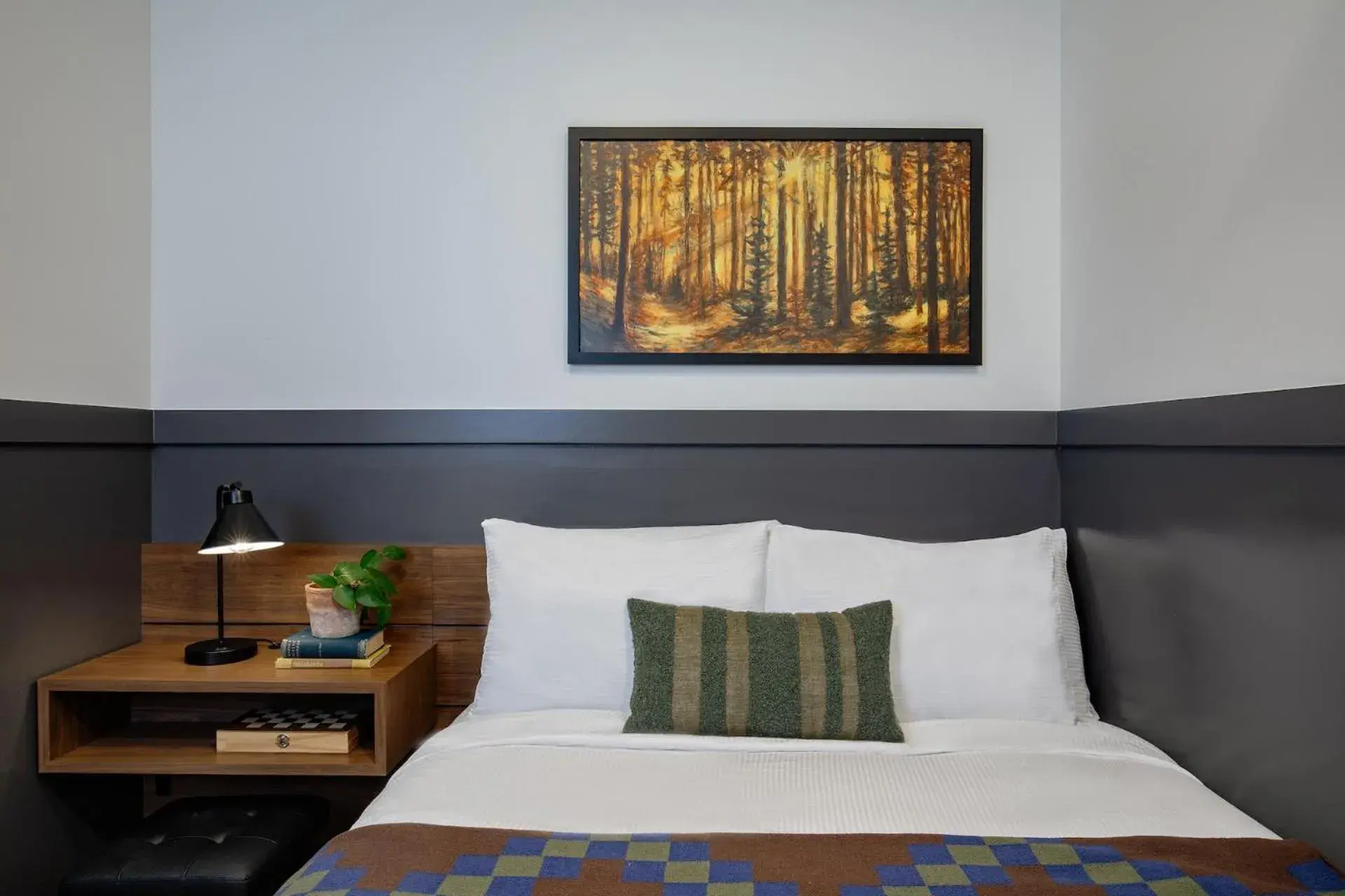 Queen Room in Lightwell Hotel & Spa Queen Room in Lightwell Hotel & Spa