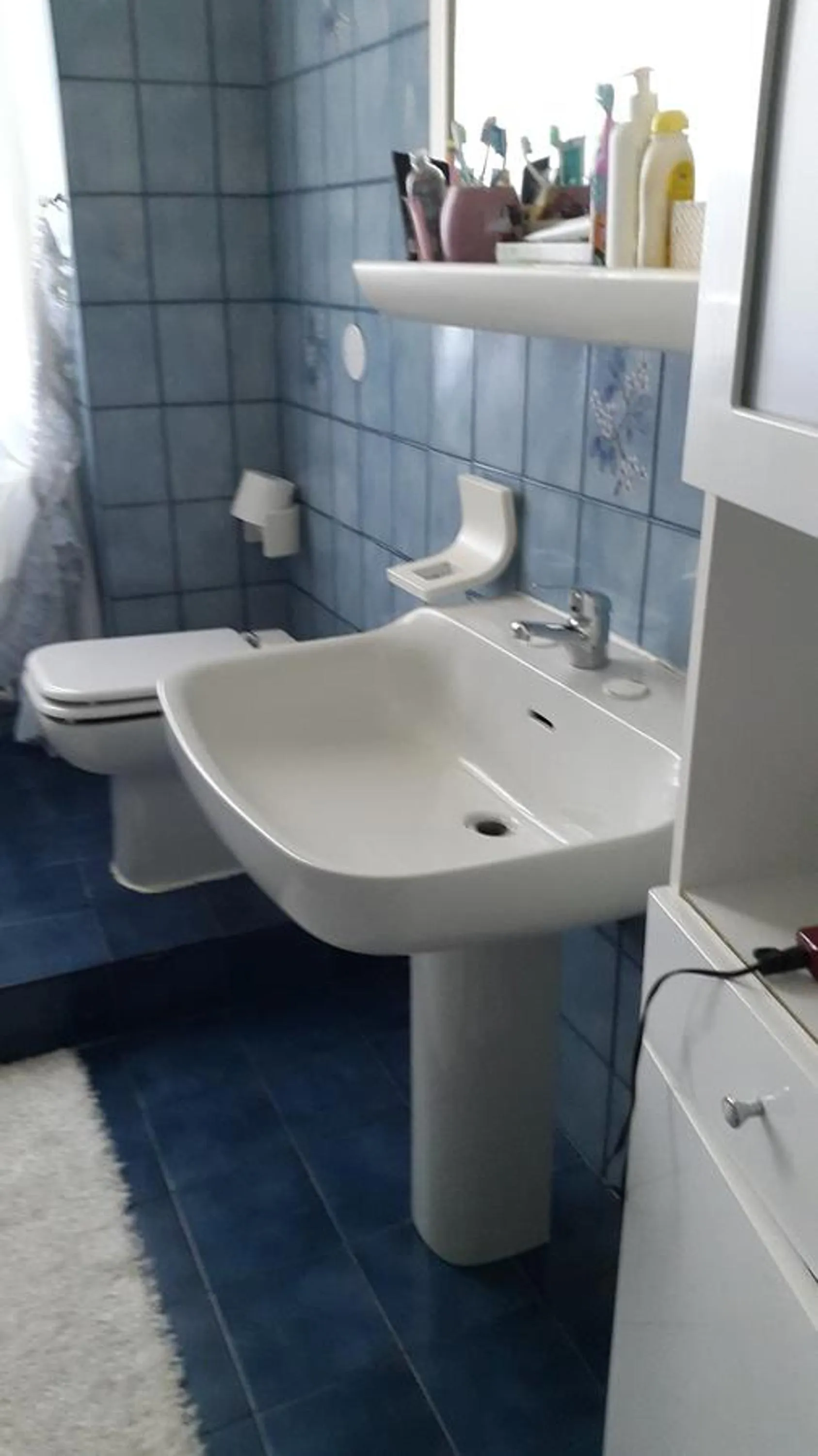 Bathroom in Albisola bed and breakfast