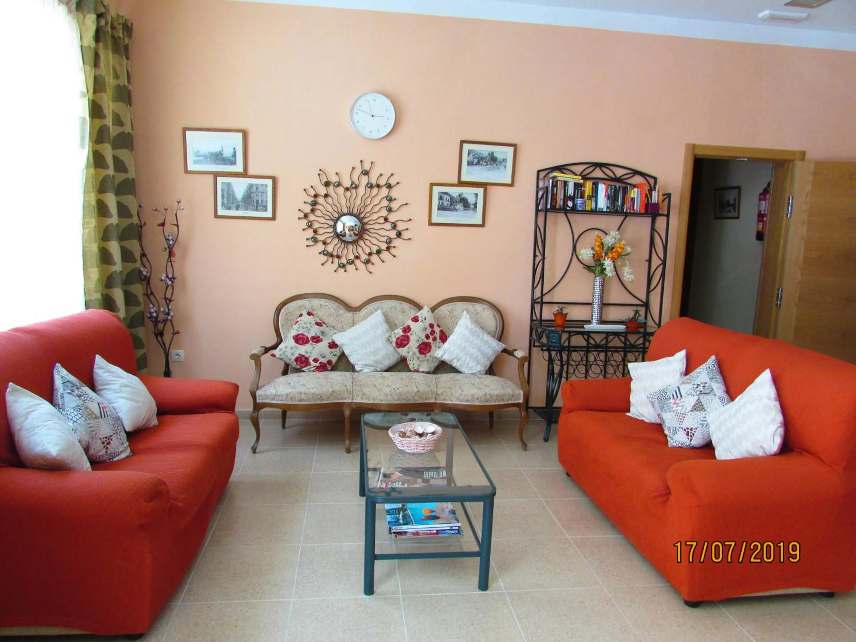 Living room in Hotel Goartín