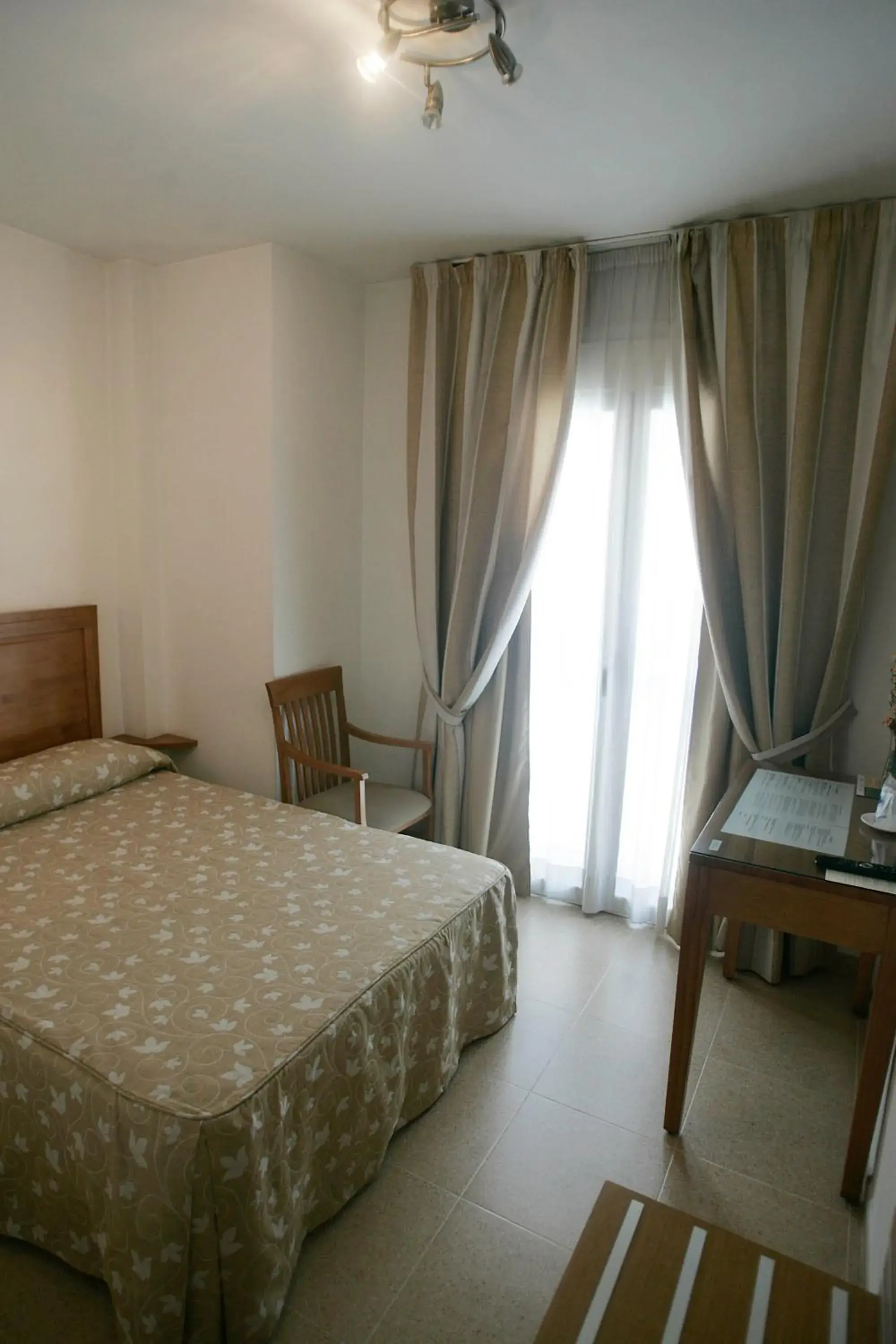 Double Room in Hotel Goartín Double Room in Hotel Goartín