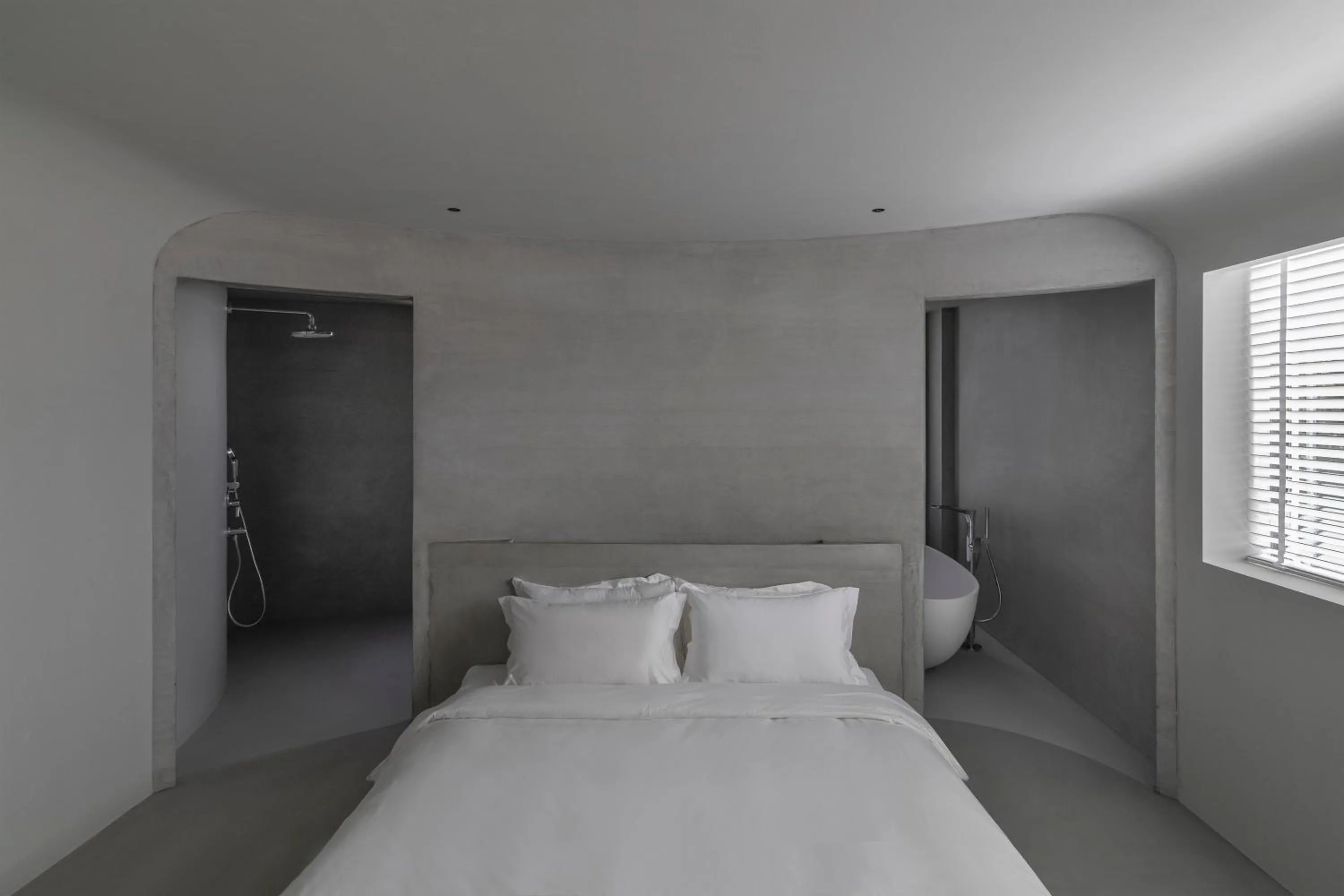 Bed in Yamaki x Shaoguang Stay