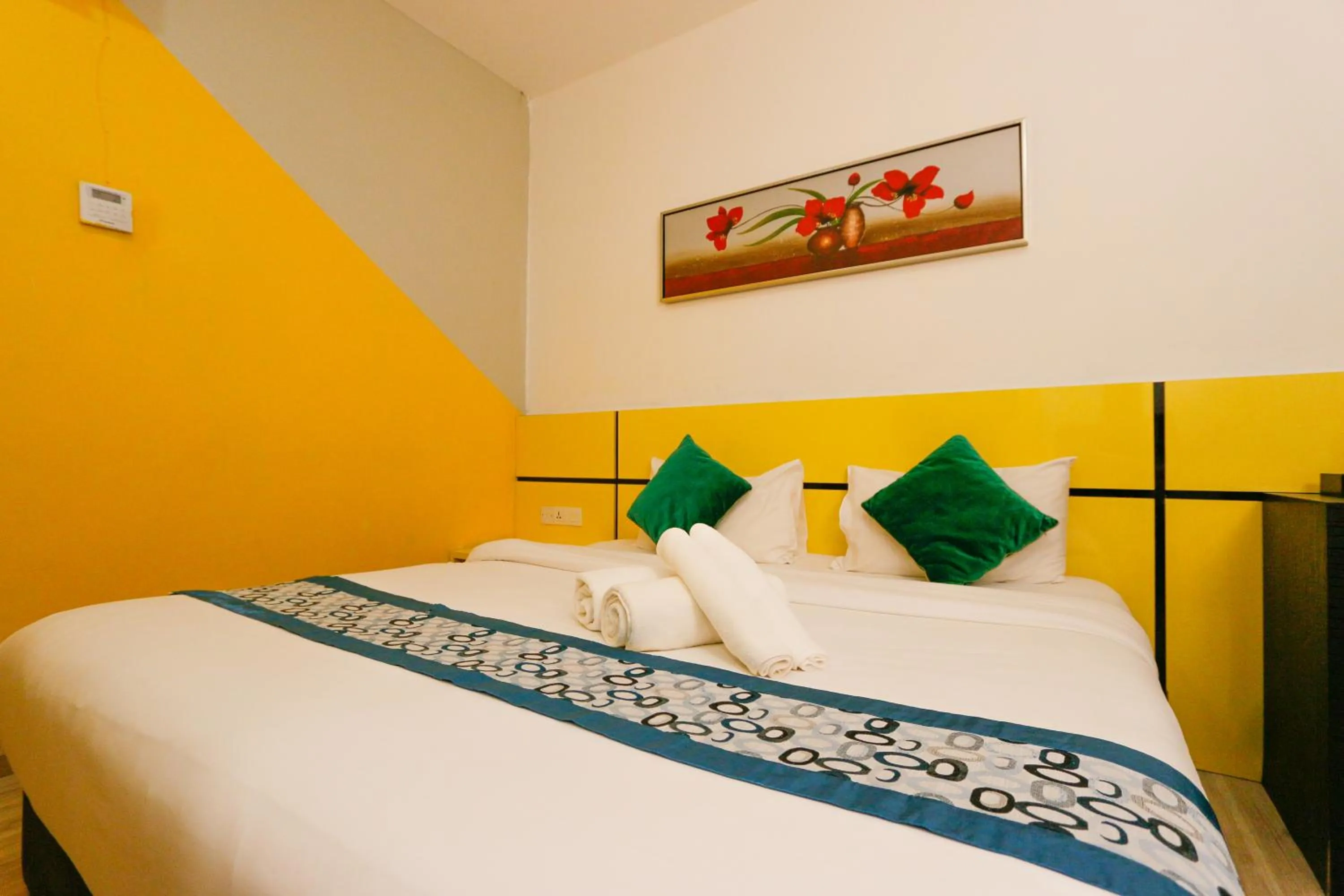 Bed in Golden Roof Hotel Sunway Ipoh
