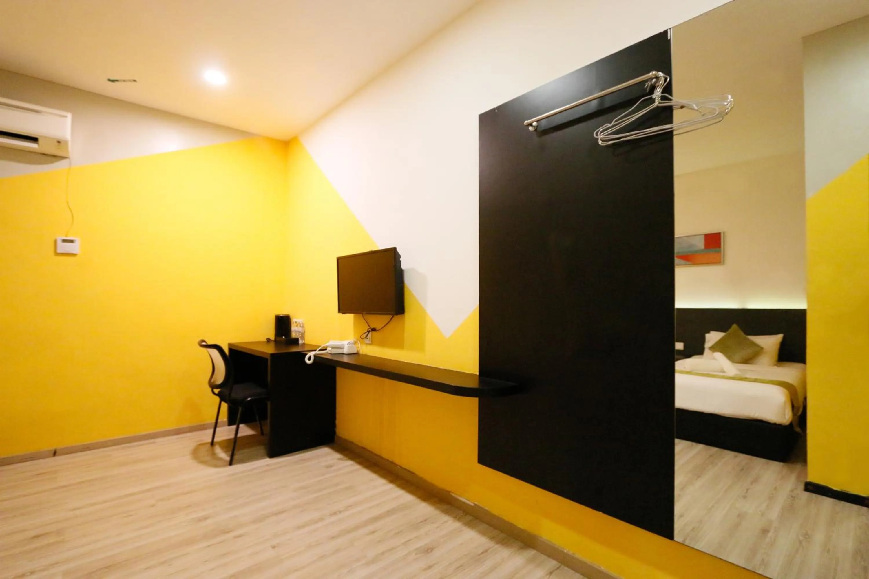 Bedroom in Golden Roof Hotel Sunway Ipoh