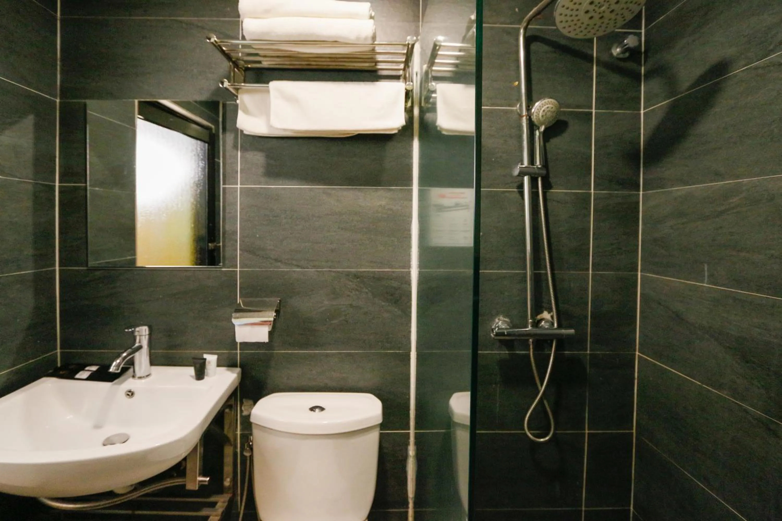 Bathroom in Golden Roof Hotel Sunway Ipoh