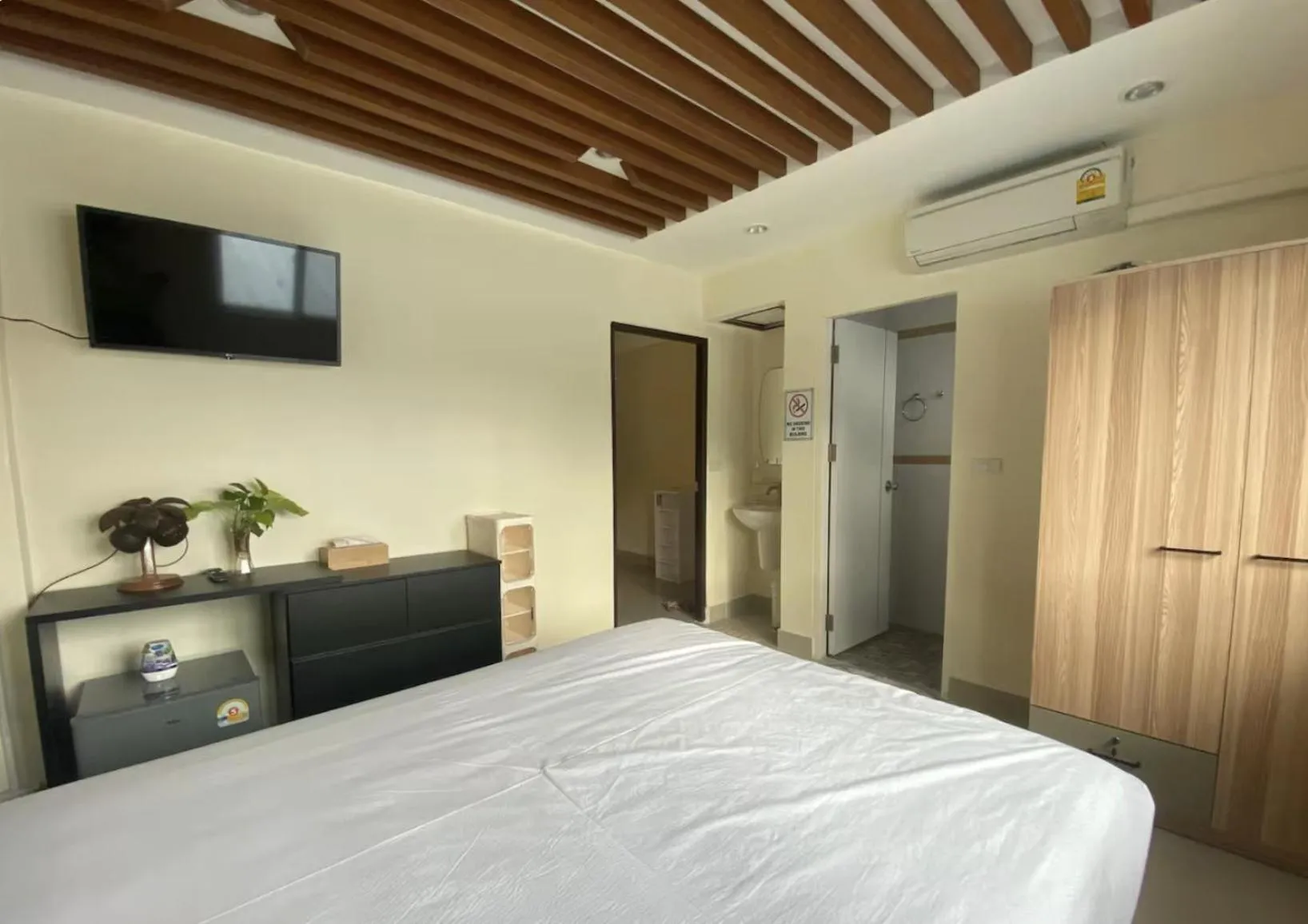 Bed in The Terraza Condotel