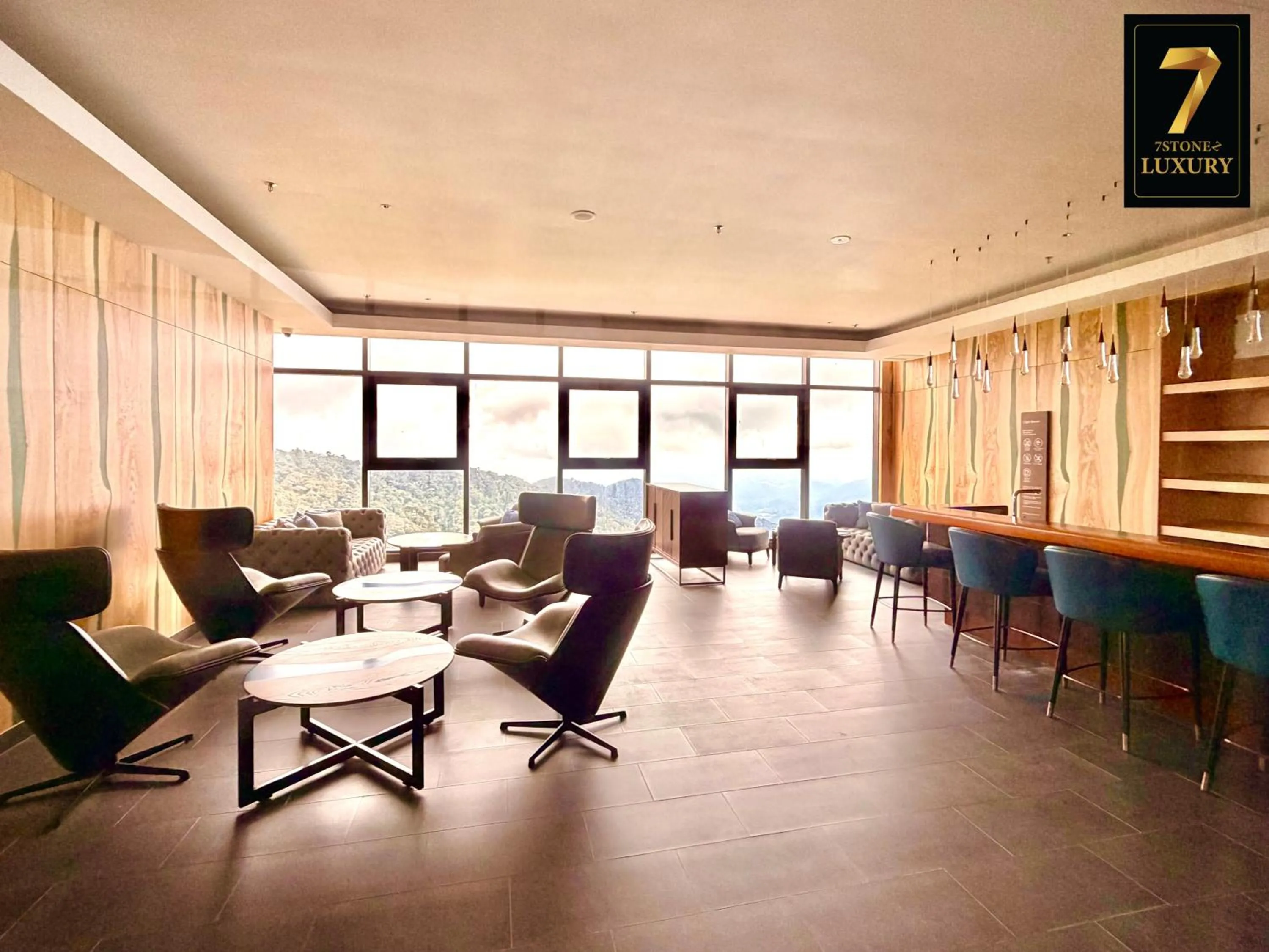 Lounge or bar in 7Stonez Luxury ANTARA RESIDENCE Genting Highlands