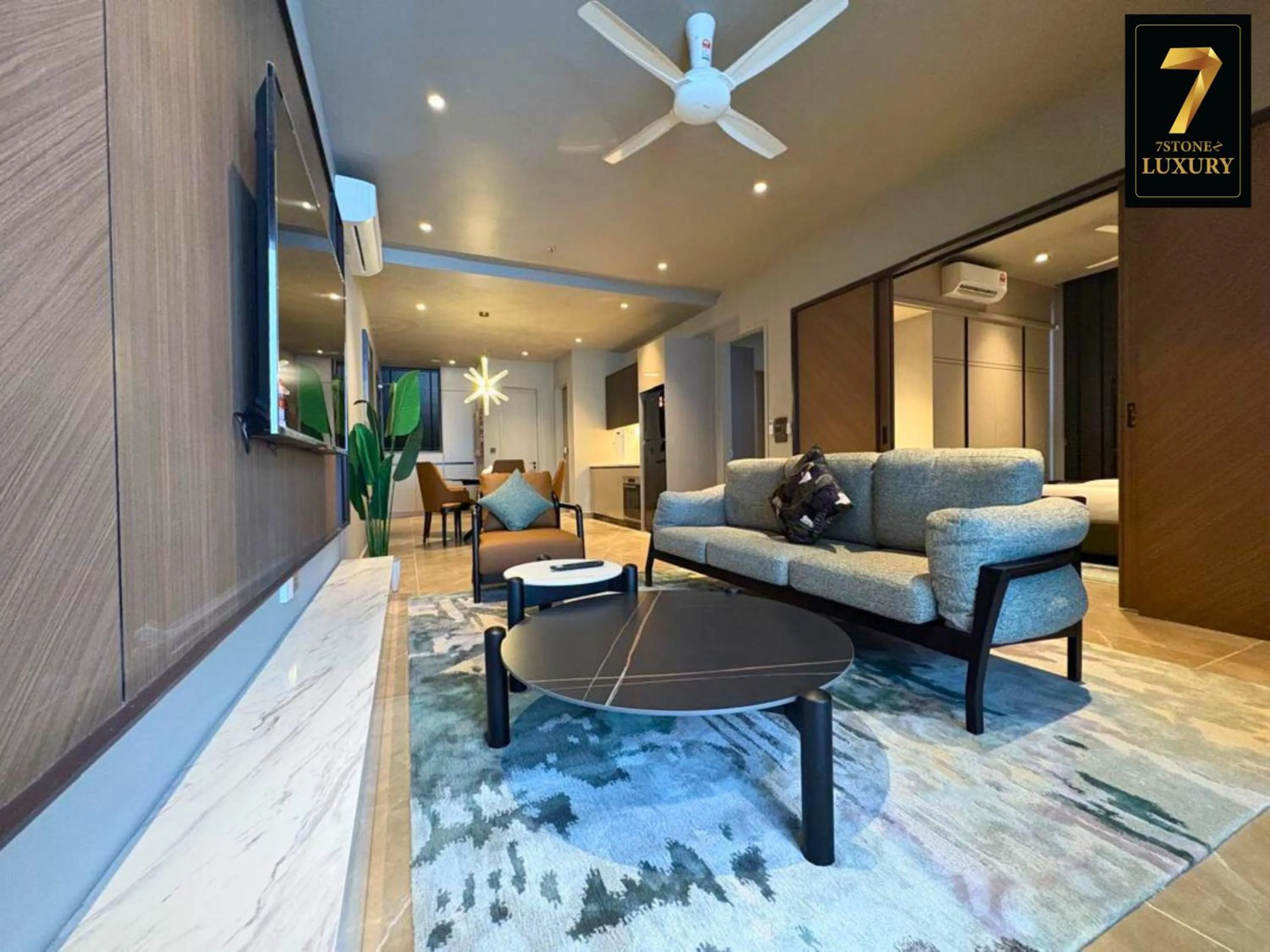 TV and multimedia in 7Stonez Luxury ANTARA RESIDENCE Genting Highlands