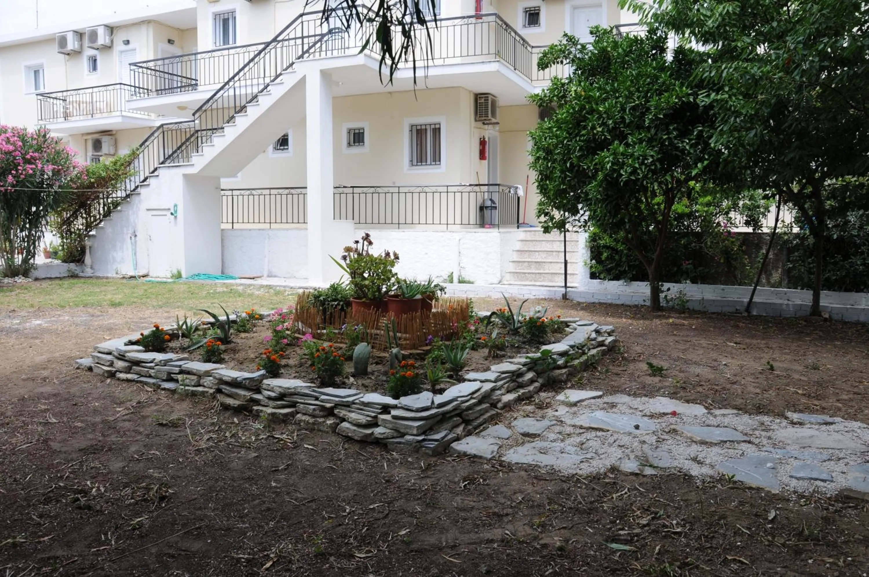 Property building in Vicky's Garden