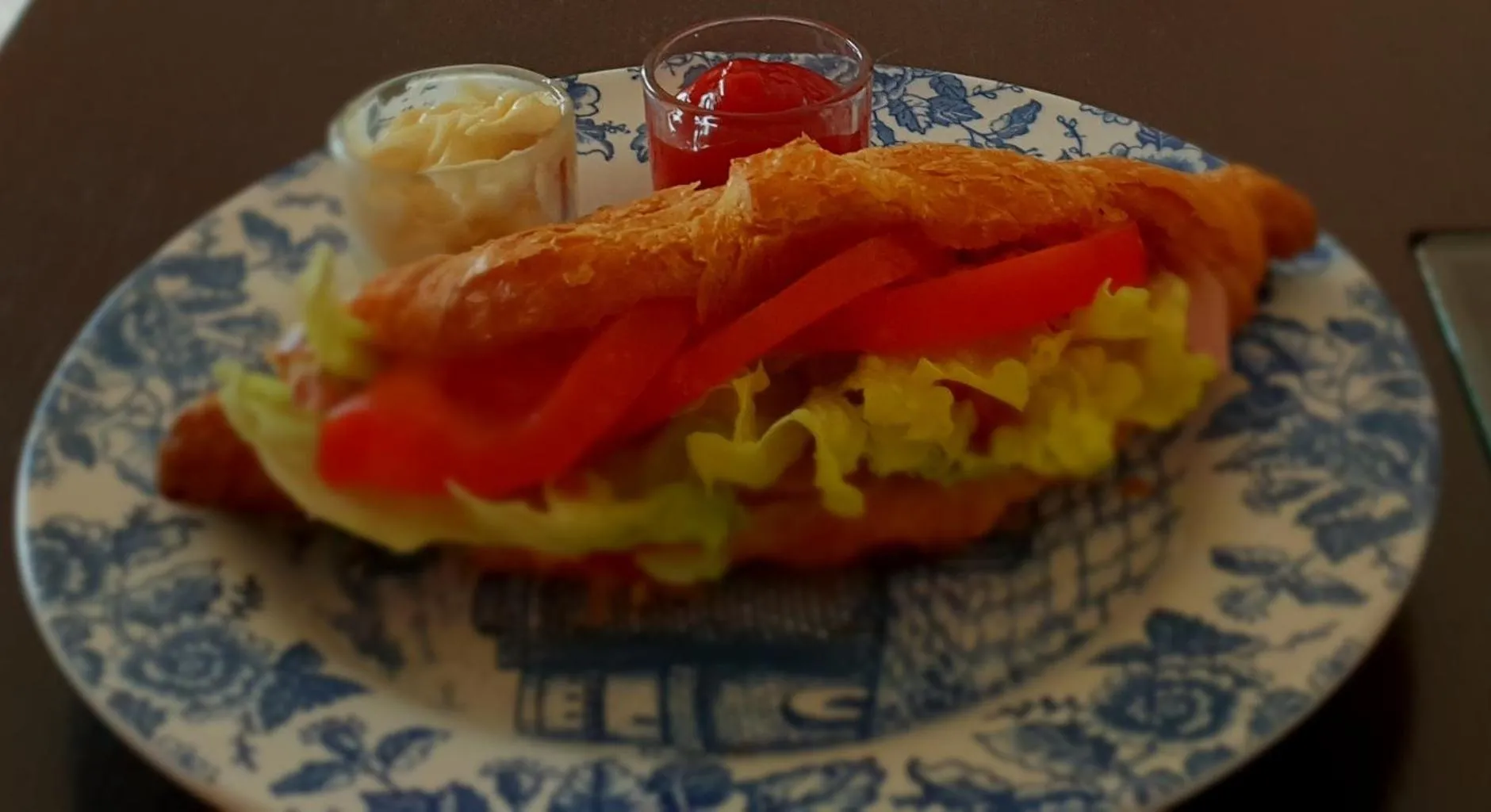 Breakfast in Vicky's Garden