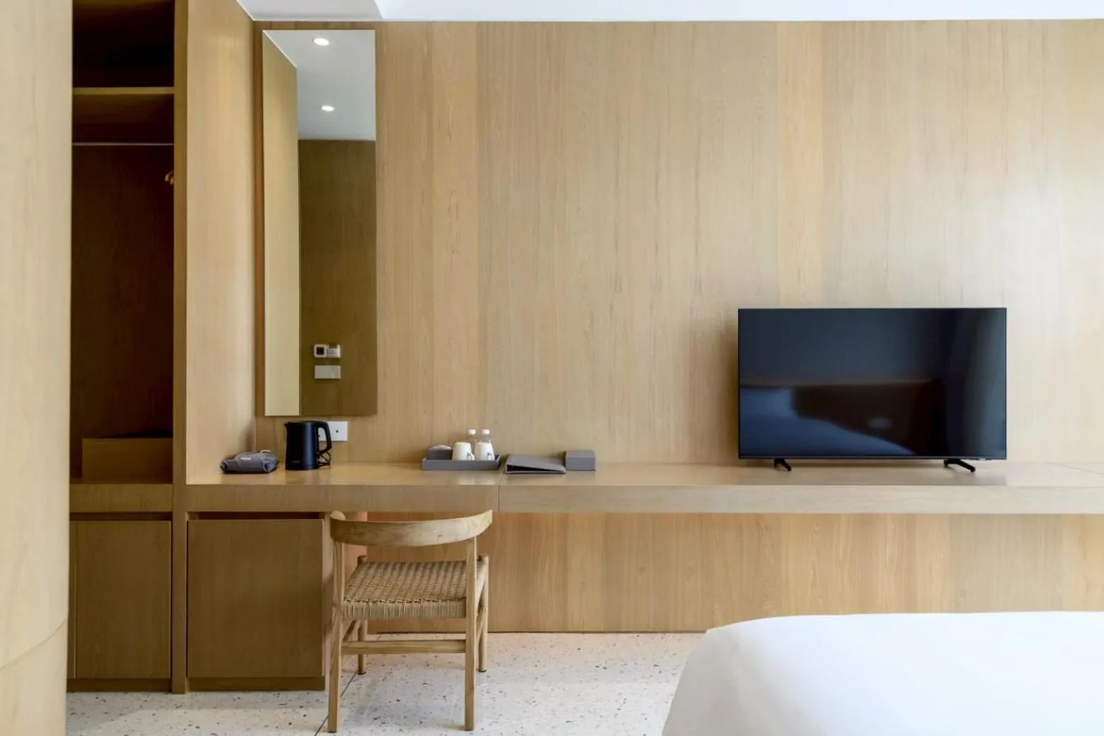 TV and multimedia, Bed in Odina Hotel