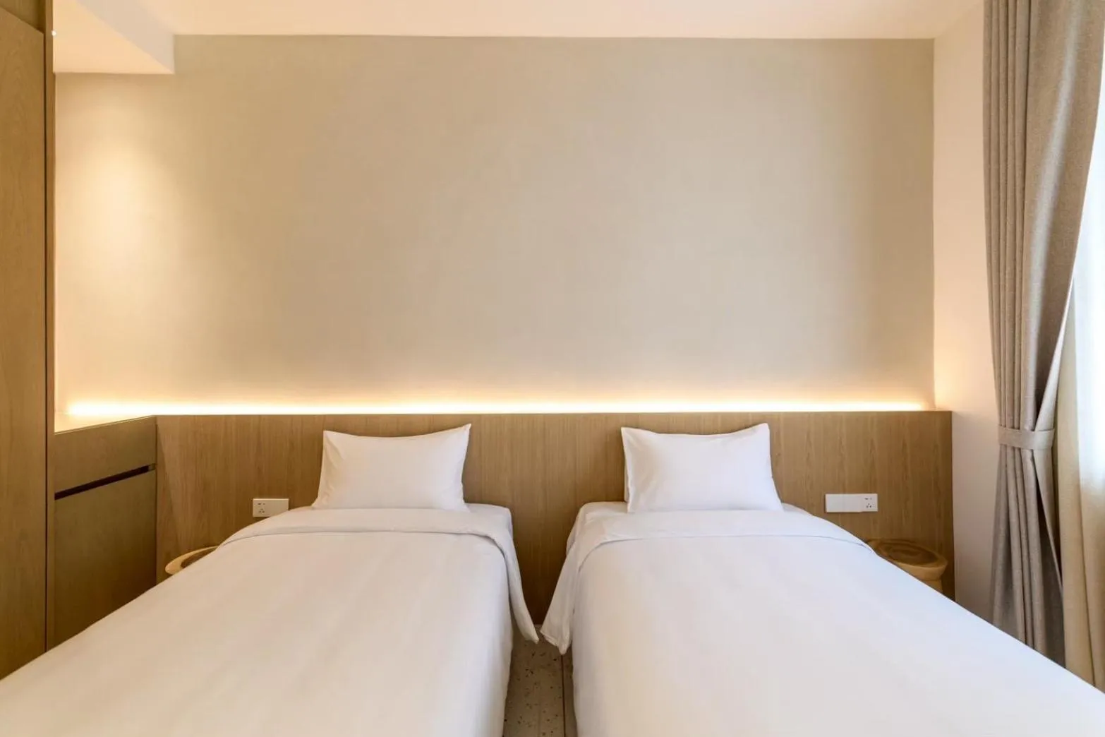 Bed in Odina Hotel