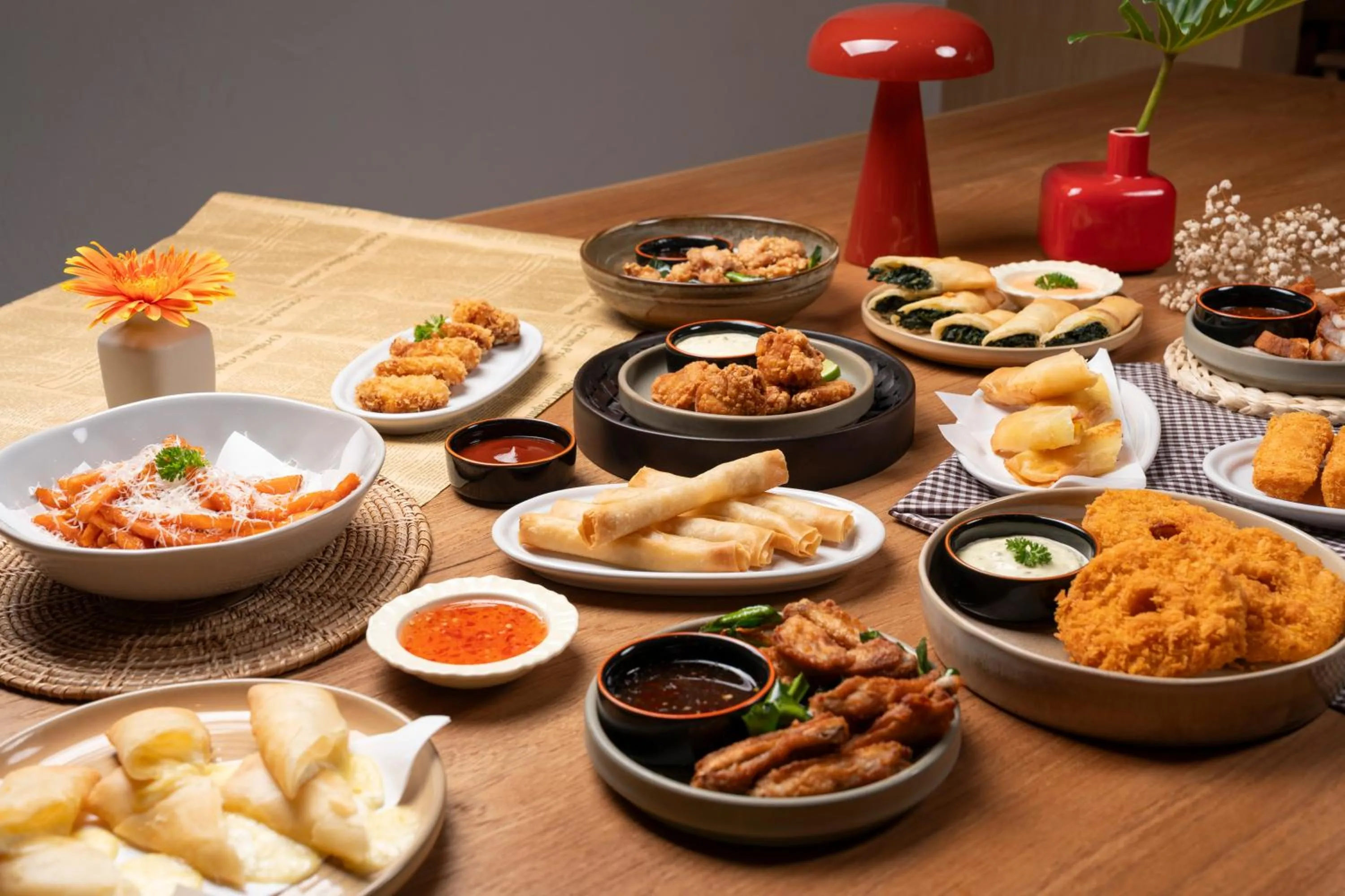 Restaurant/places to eat in Odina Hotel