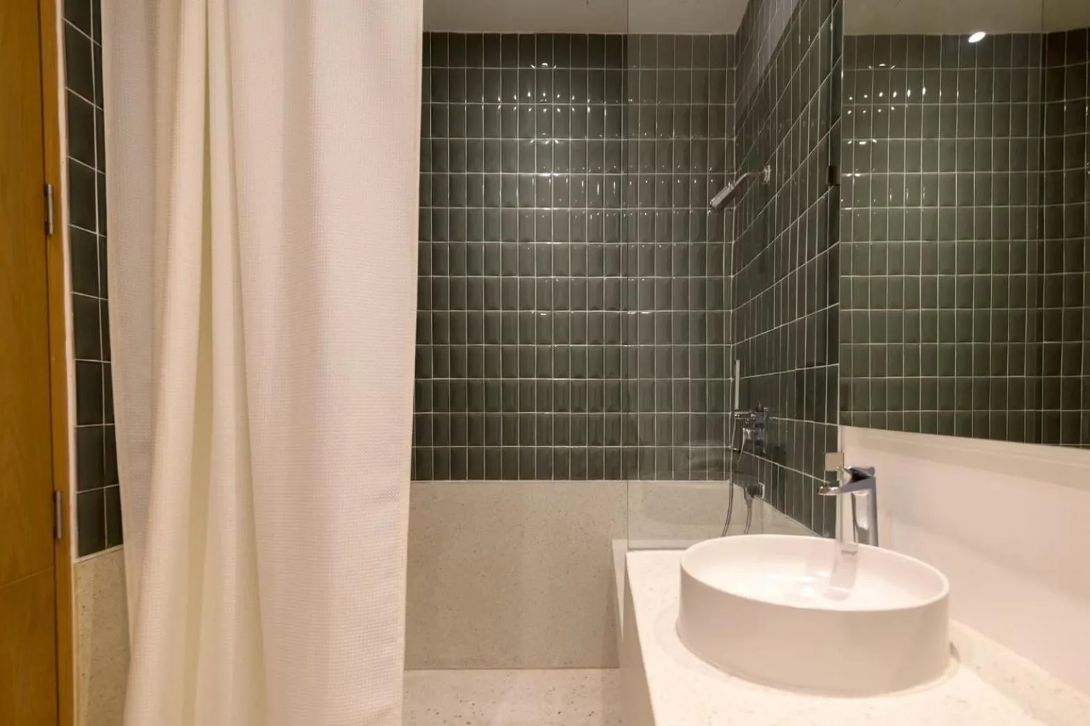 Bathroom in Odina Hotel