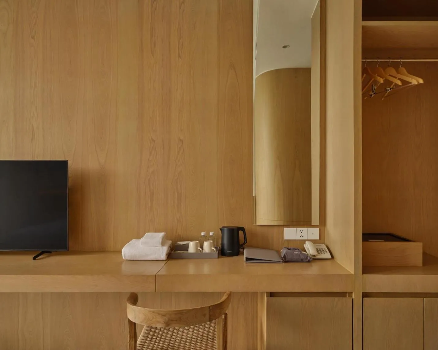 Coffee/tea facilities in Odina Hotel