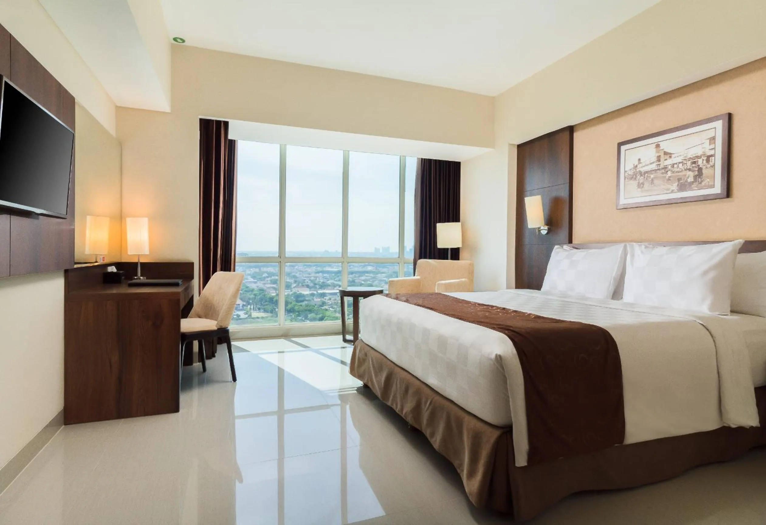 Bathroom, Bed in Best Western Papilio Hotel