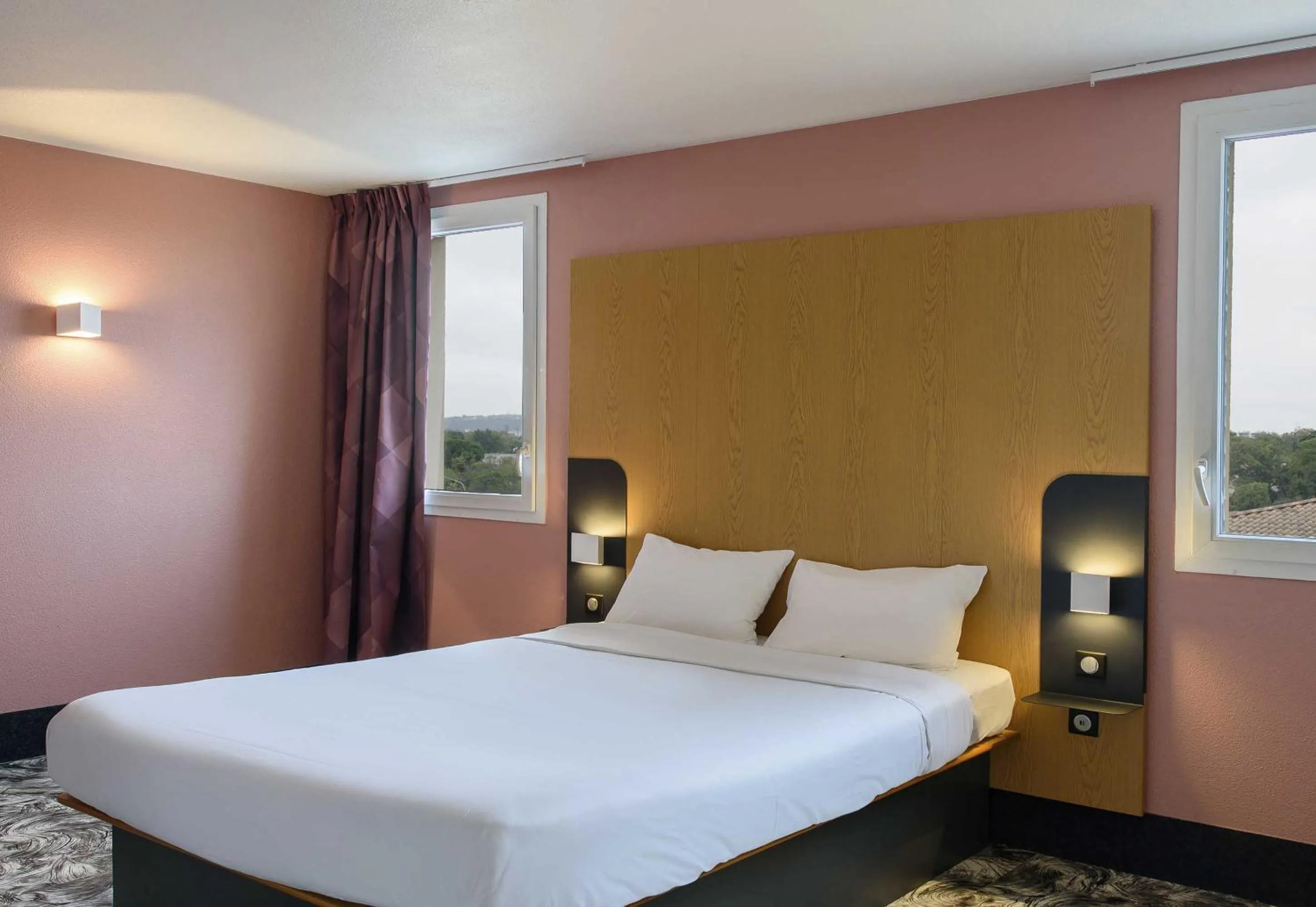 Bedroom, Bed in B&B HOTEL Toulouse Purpan Zénith