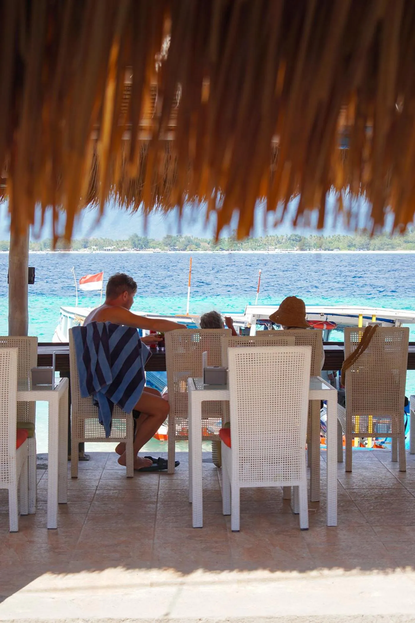 Restaurant/places to eat in Kura Kura Resort Gili Meno